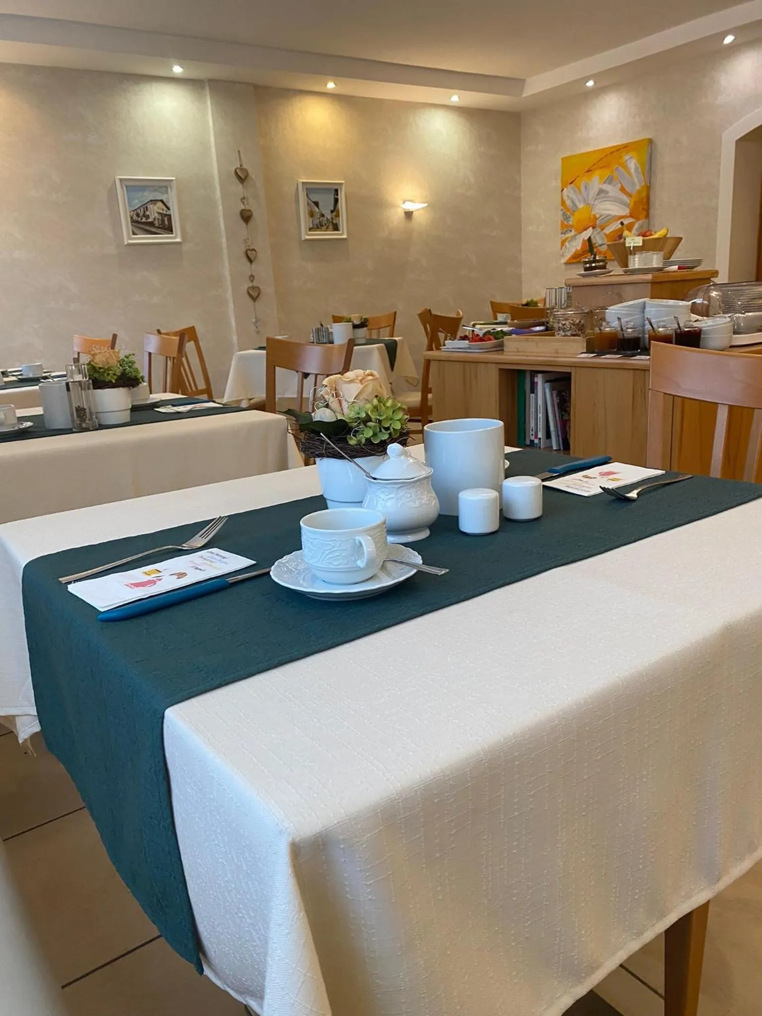 Restaurant/places to eat in Pension Peterhof