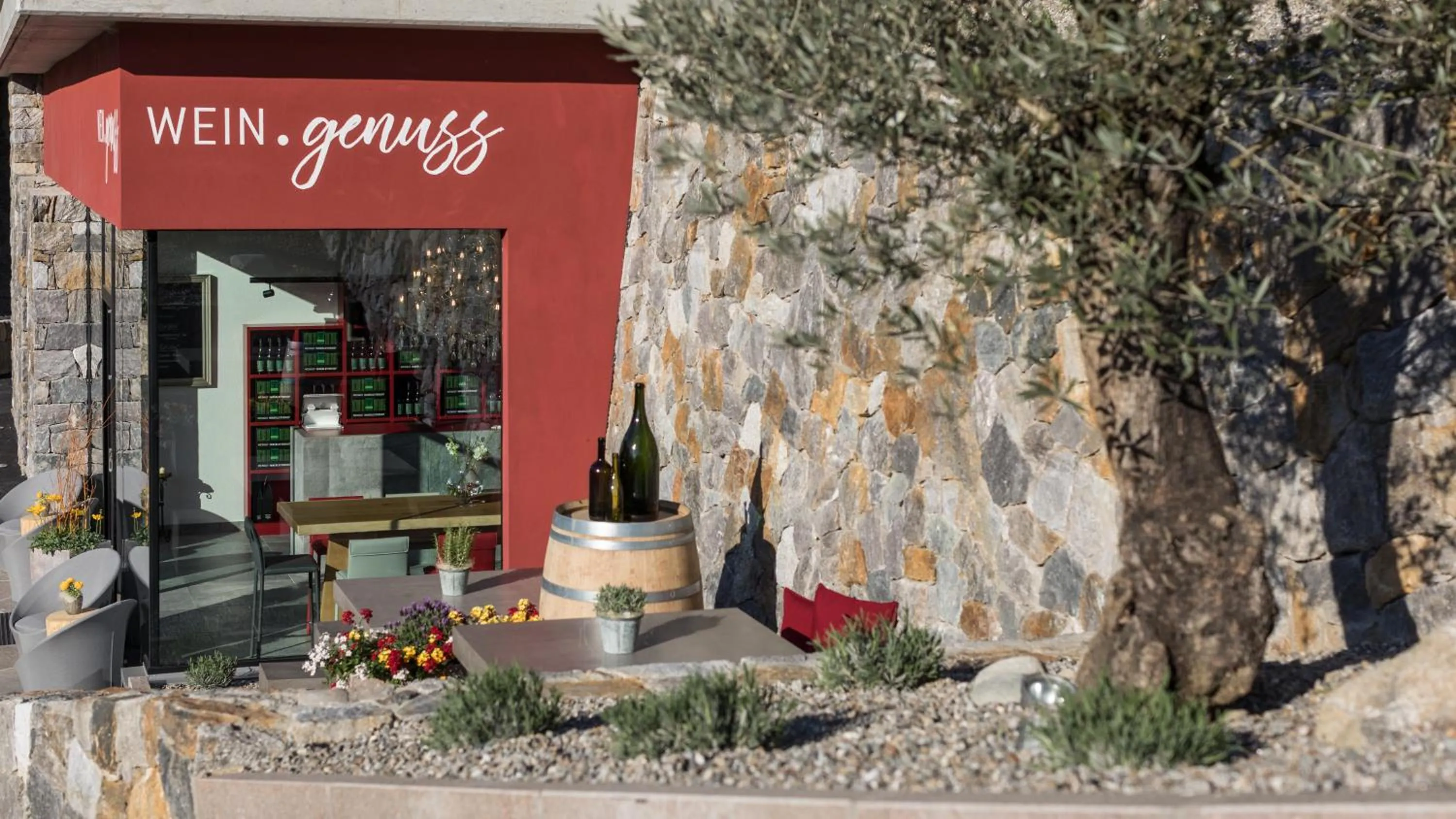 Property building in Hotel Weingut Innerleiterhof