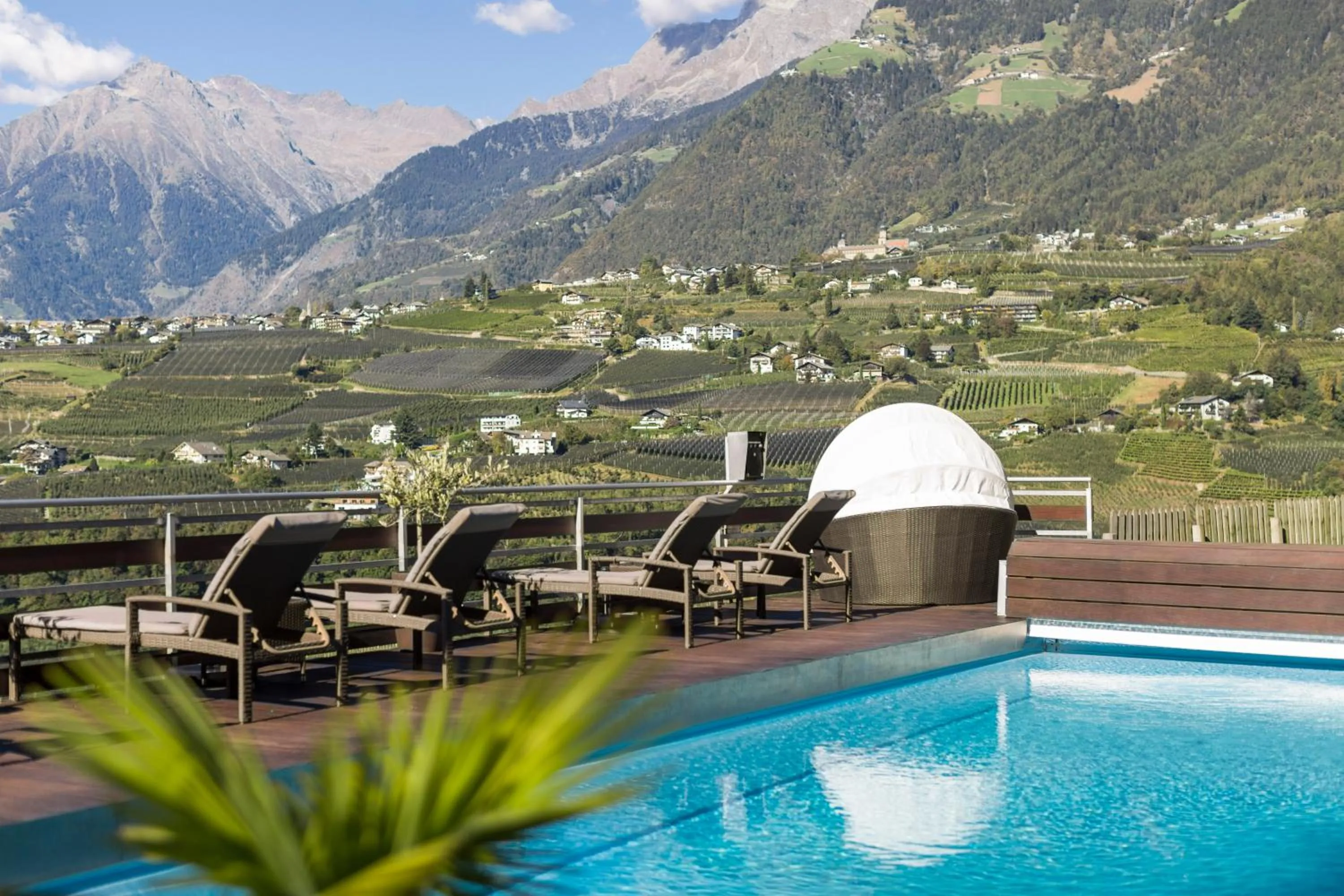 Swimming pool in Hotel Weingut Innerleiterhof
