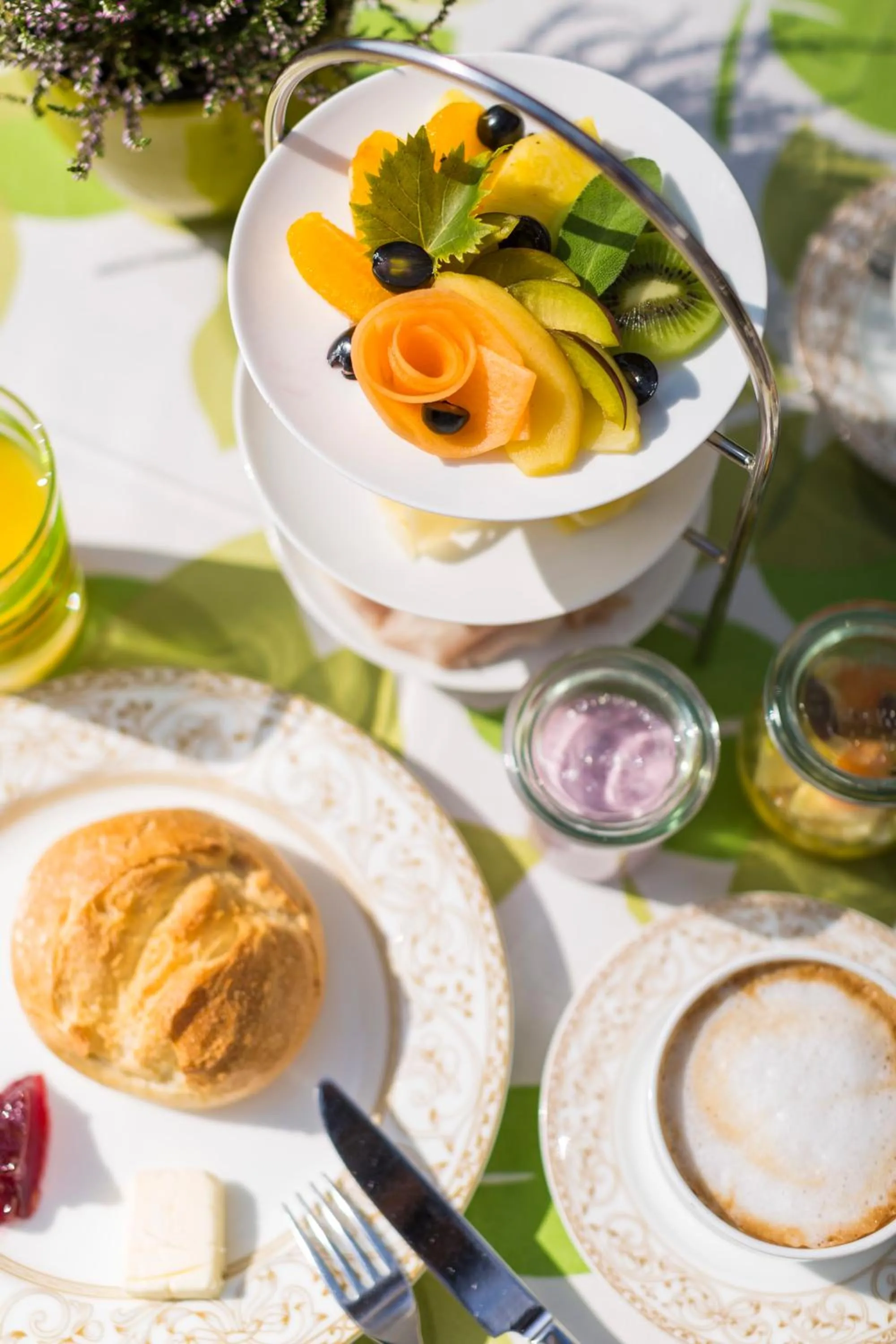 Buffet breakfast in Hotel Weingut Innerleiterhof