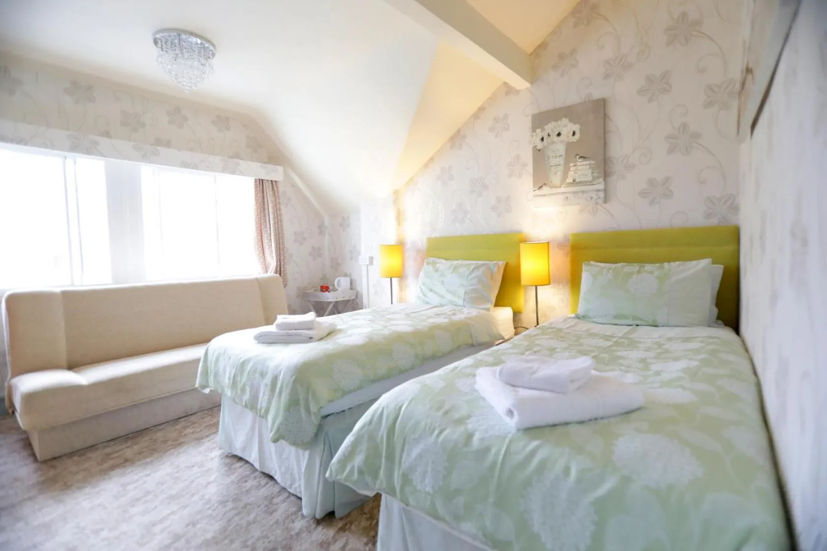 Bedroom, Bed in Bryn Woodlands House