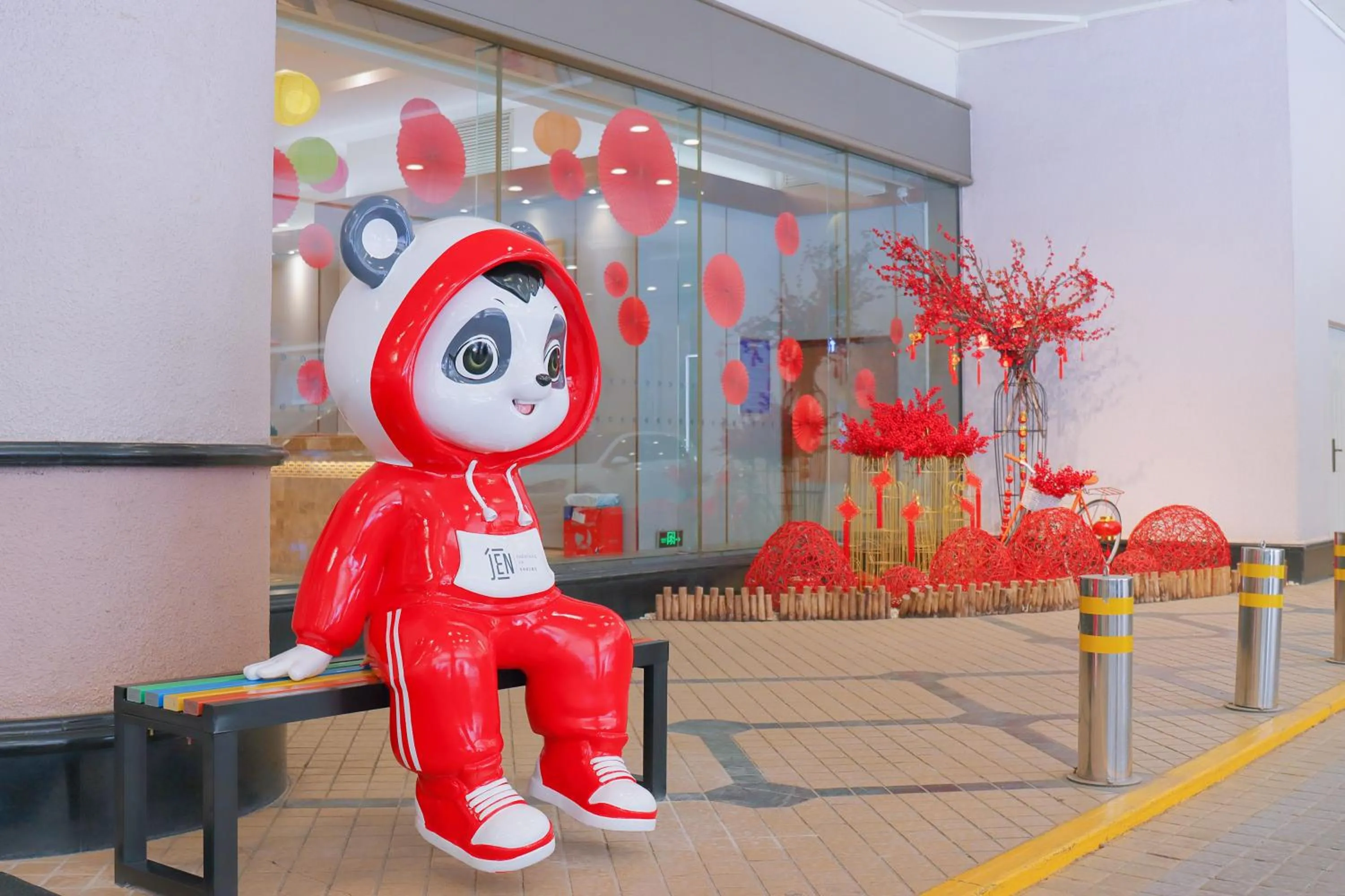 Property building in JEN Shenyang by Shangri-La