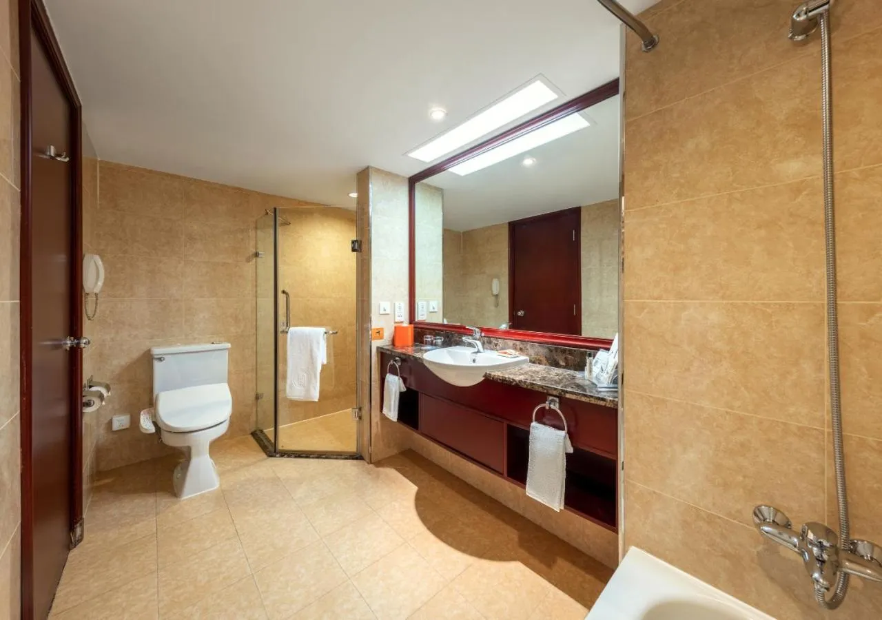 Toilet in JEN Shenyang by Shangri-La