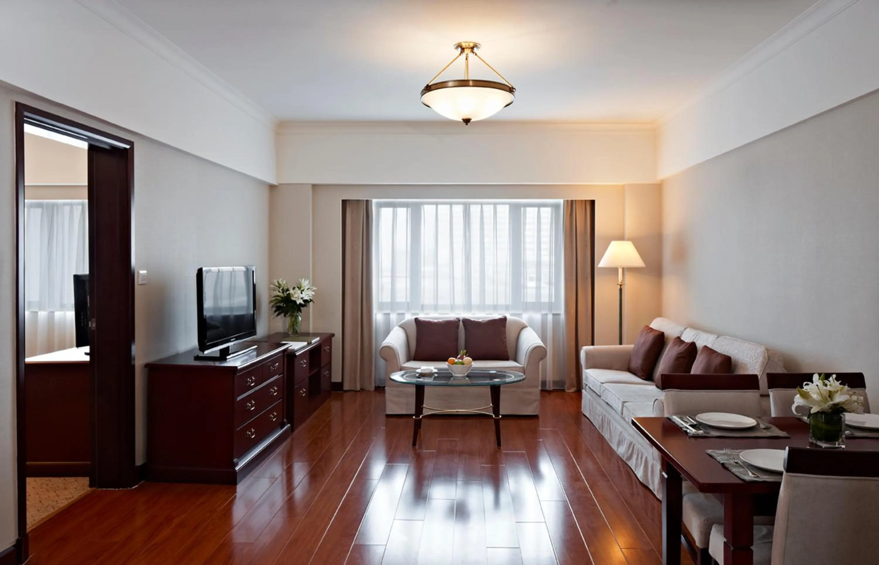 TV and multimedia in JEN Shenyang by Shangri-La