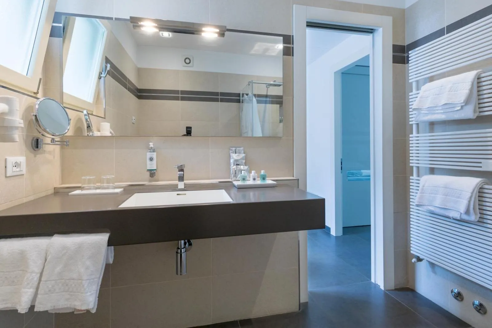 Bathroom in Hotel Vega