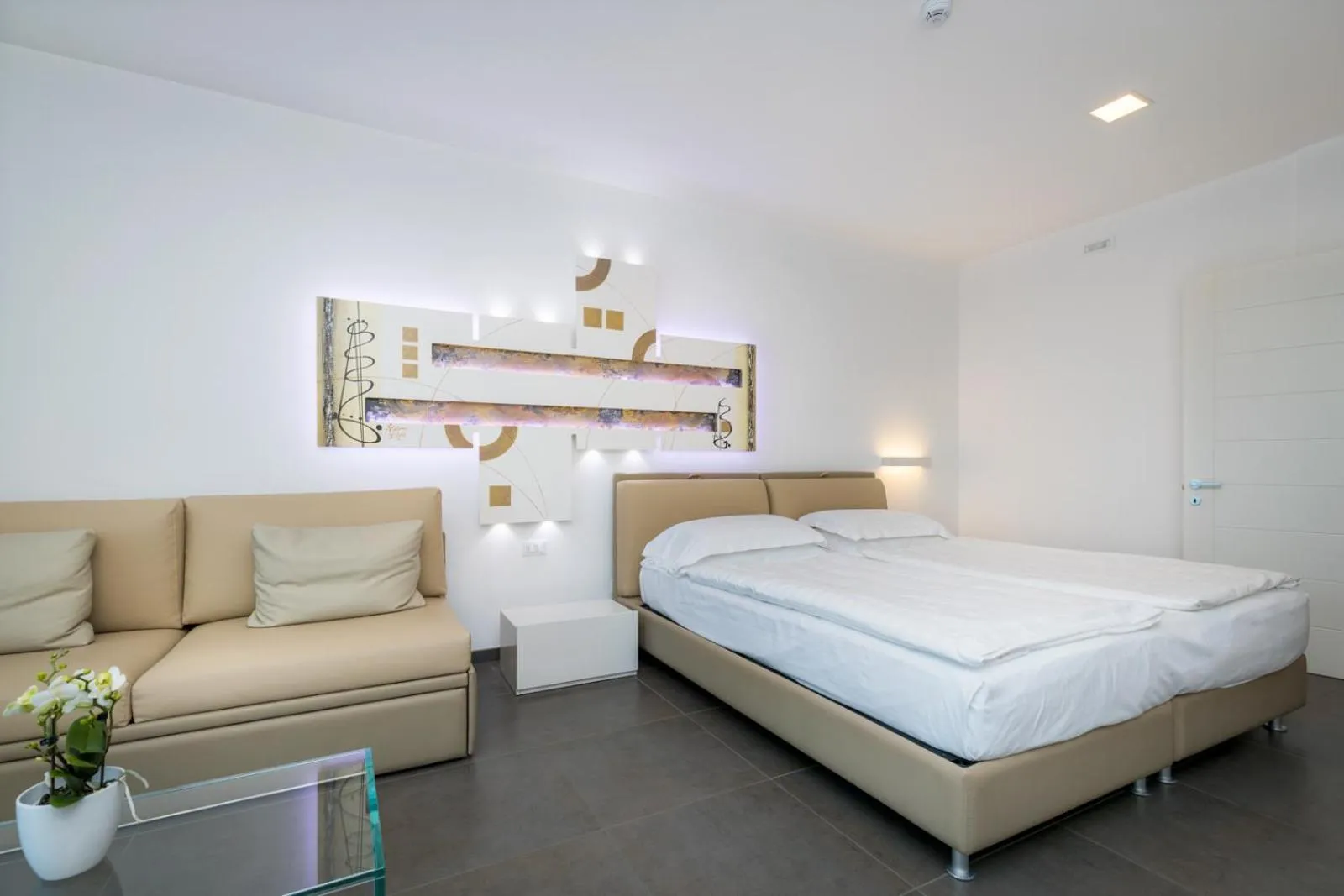 Photo of the whole room, Bed in Hotel Vega