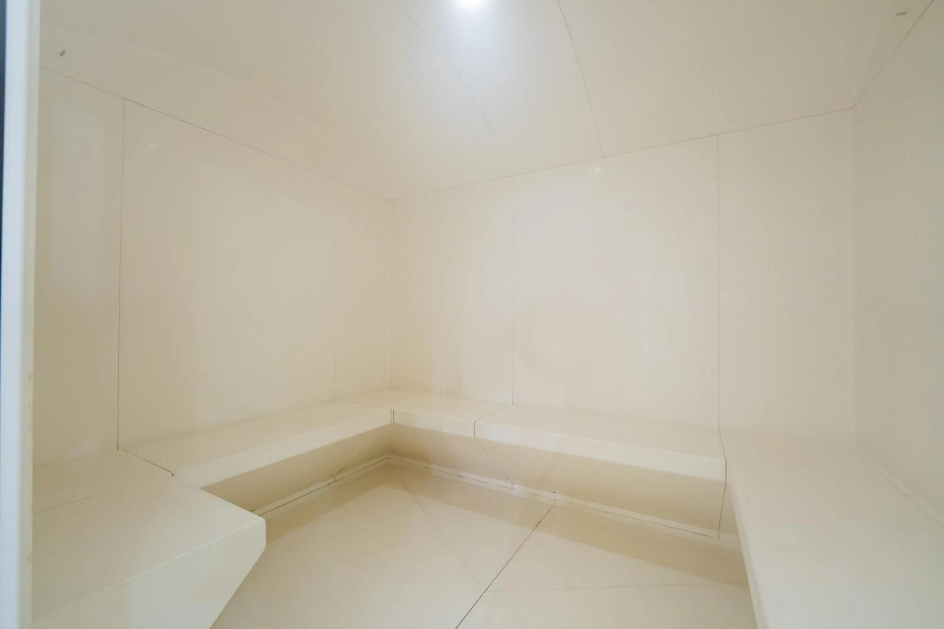 Steam room in Hotel Dolomites Inn