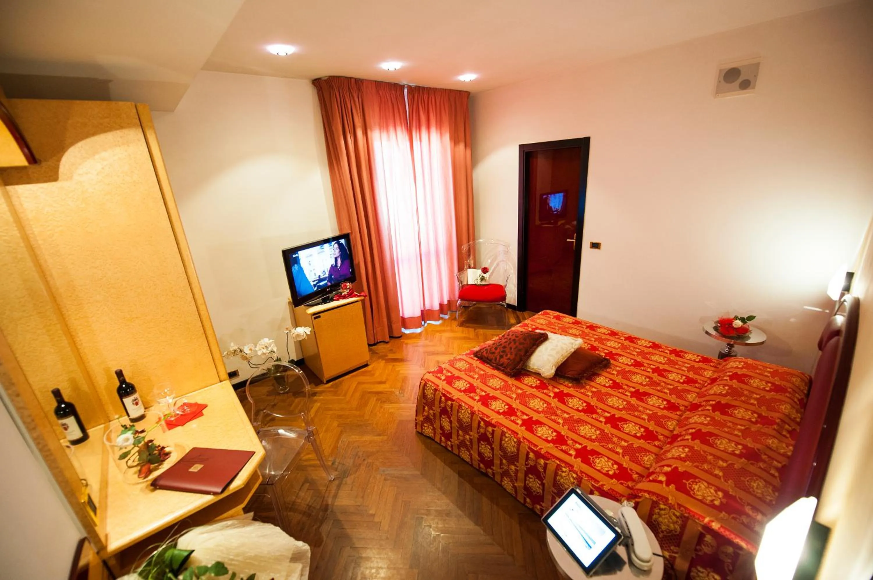 Bed in Hotel Regent - In pieno Centro