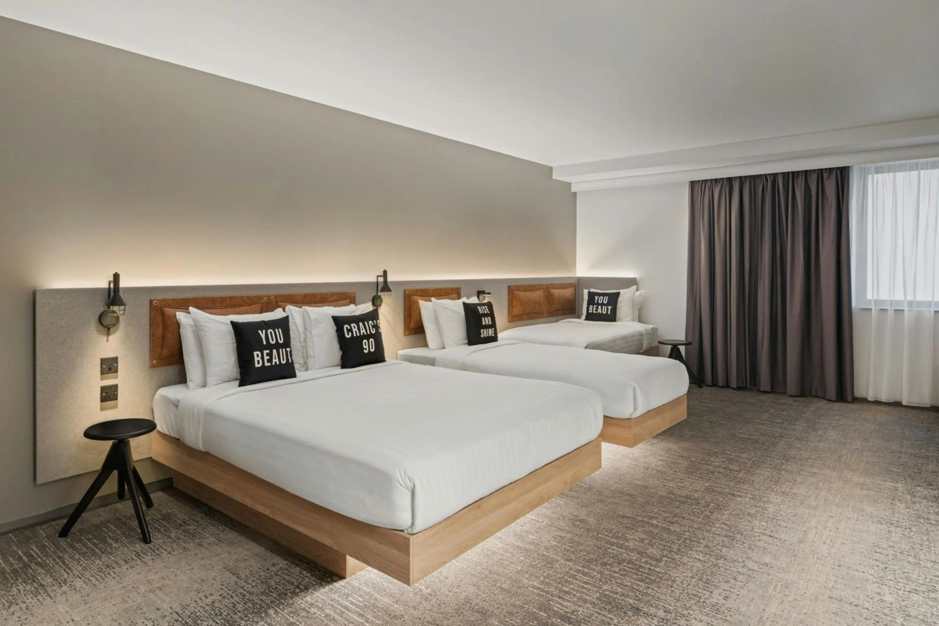 Bedroom, Bed in Moxy Belfast City