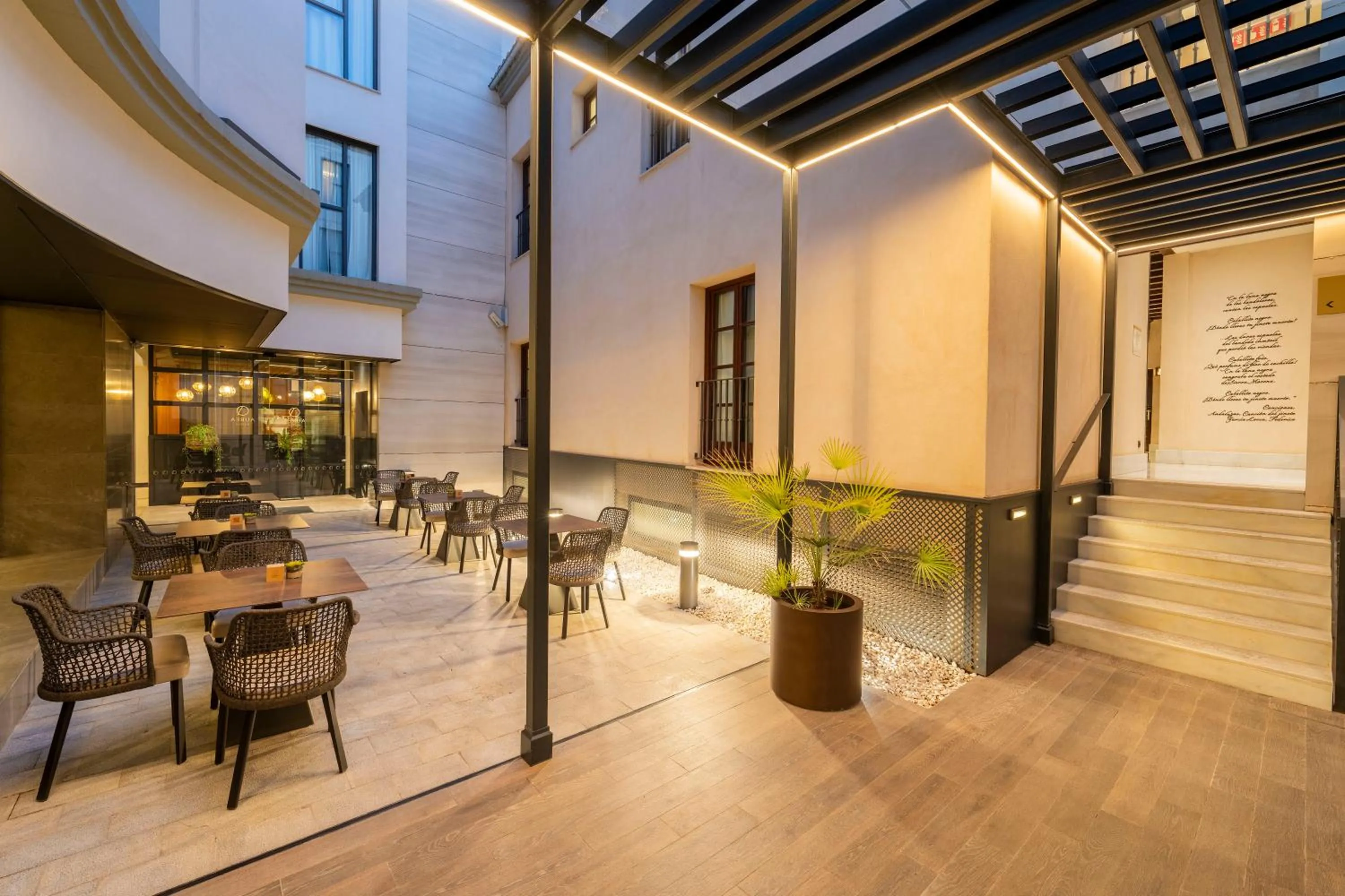 Patio in Áurea Catedral by Eurostars Hotel Company