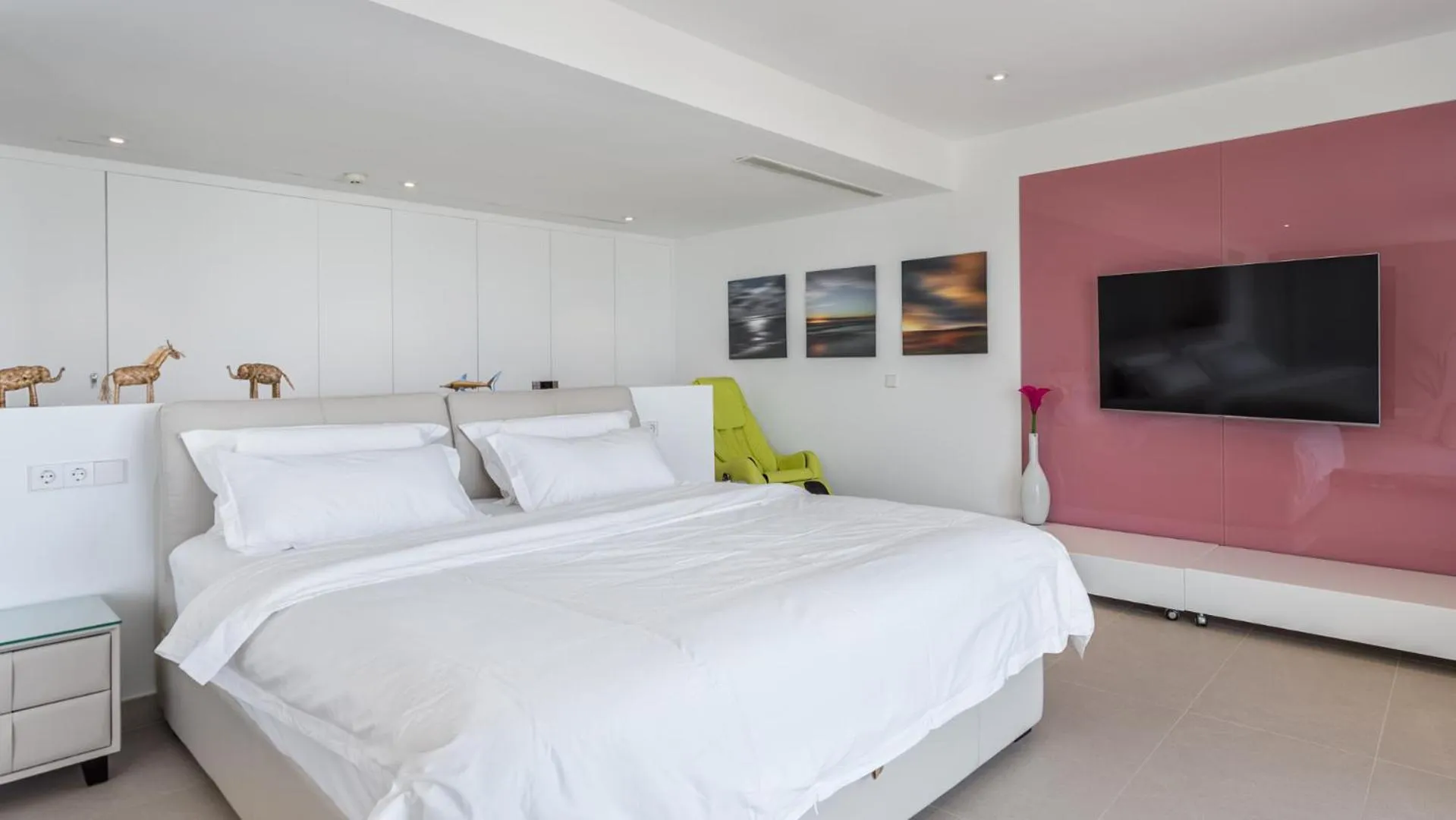 Bed in The Hype Beachhouse