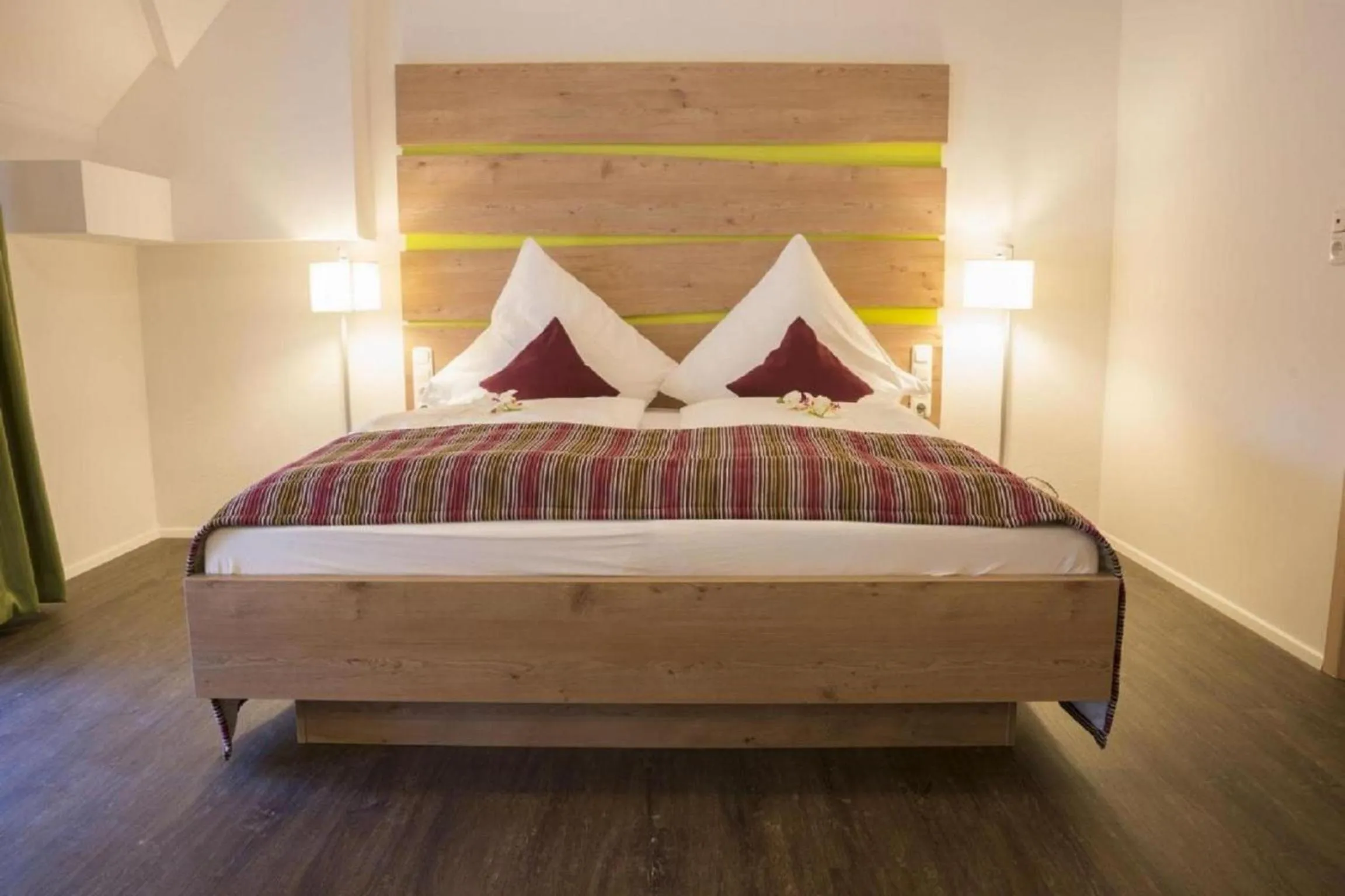 Bed in Gasthaus Schwarzer Adler