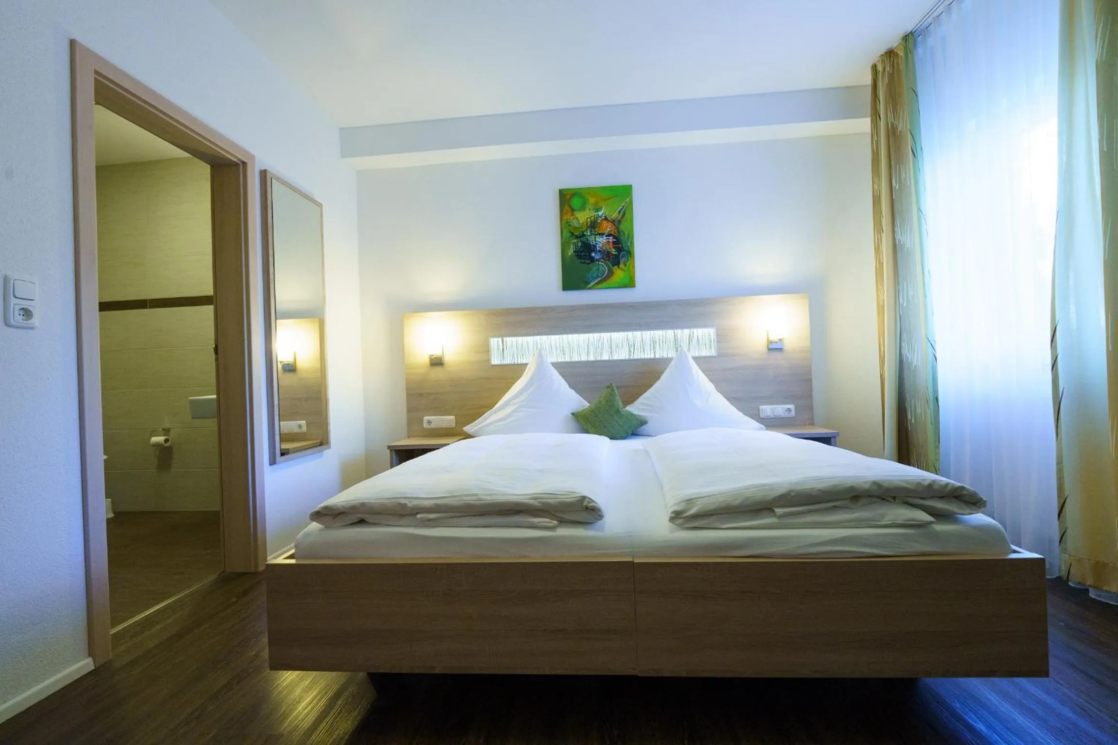 Bed in Gasthaus Schwarzer Adler