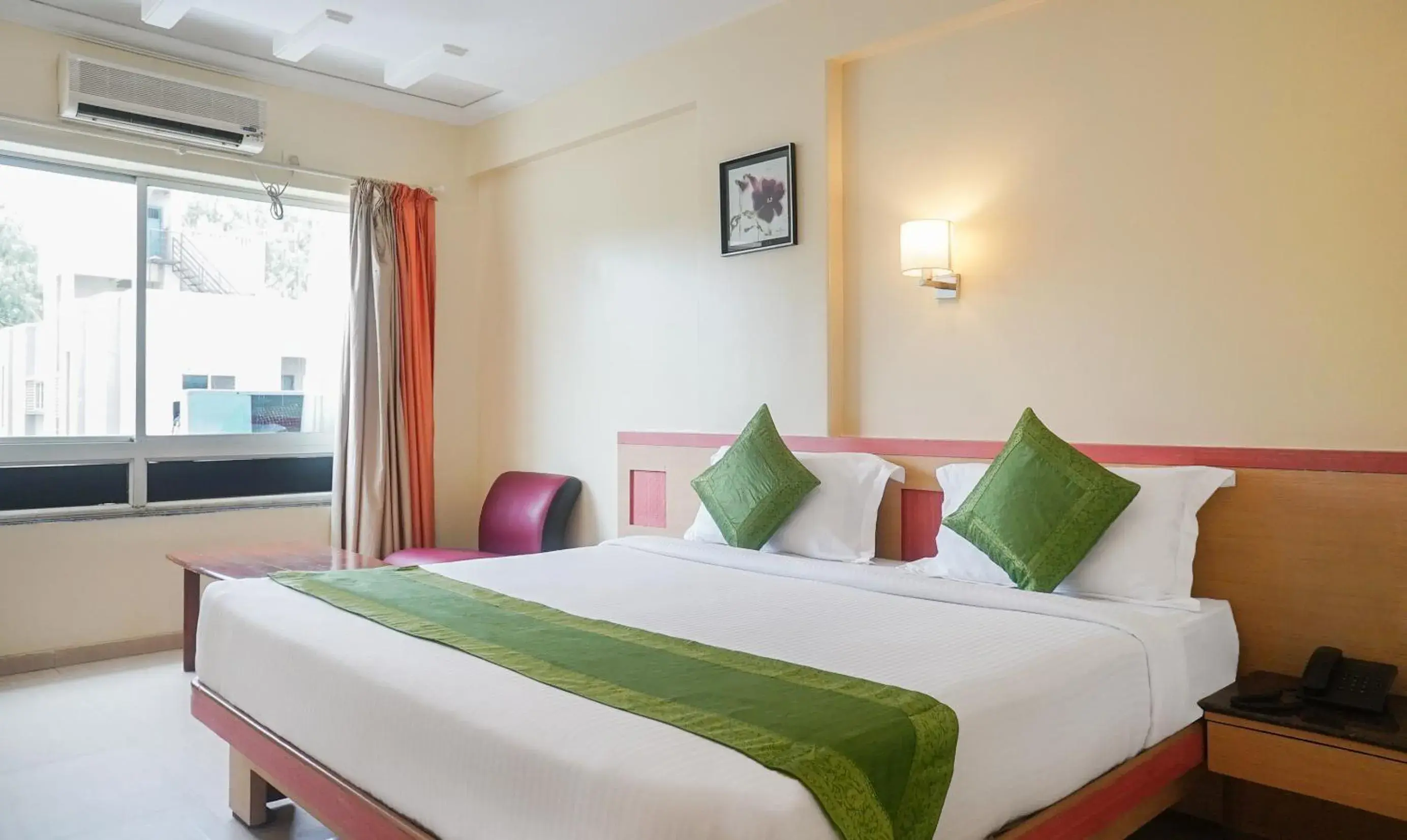 Standard Double Room - single occupancy in Treebo Brahma Regency Standard Double Room - single occupancy in Treebo Brahma Regency