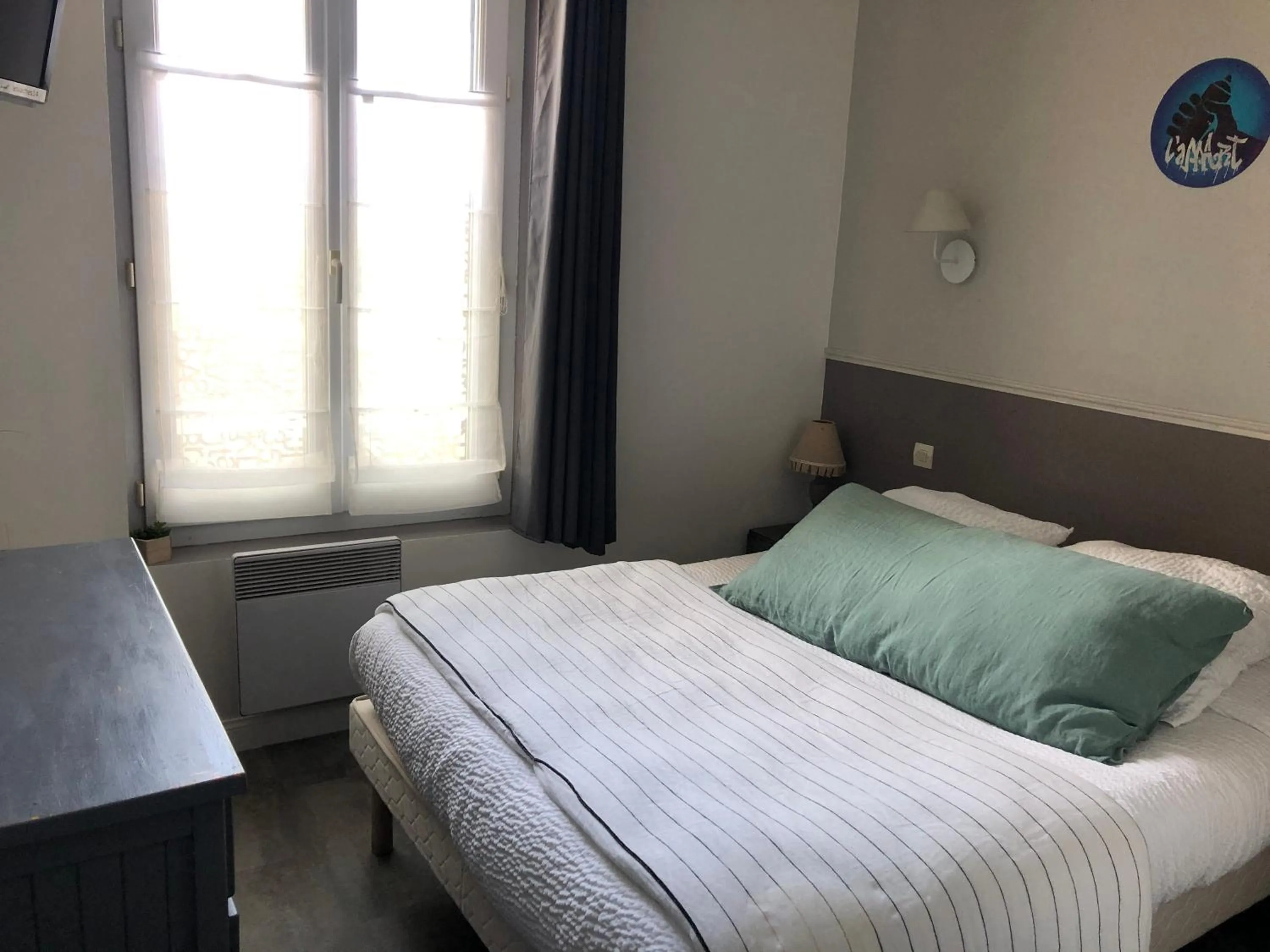 Photo of the whole room, Bed in Le Cottage