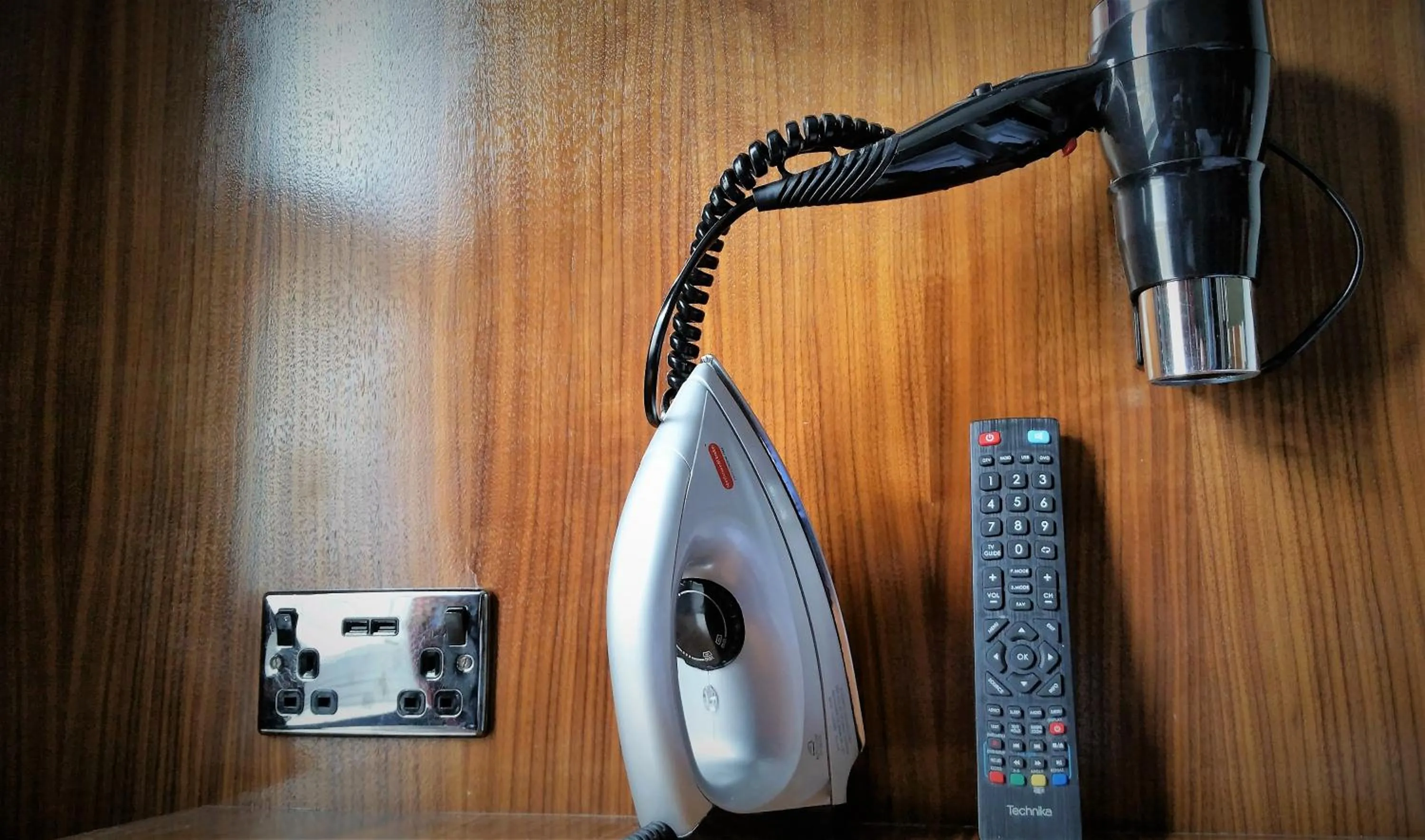 Area and facilities in Chester Hotel