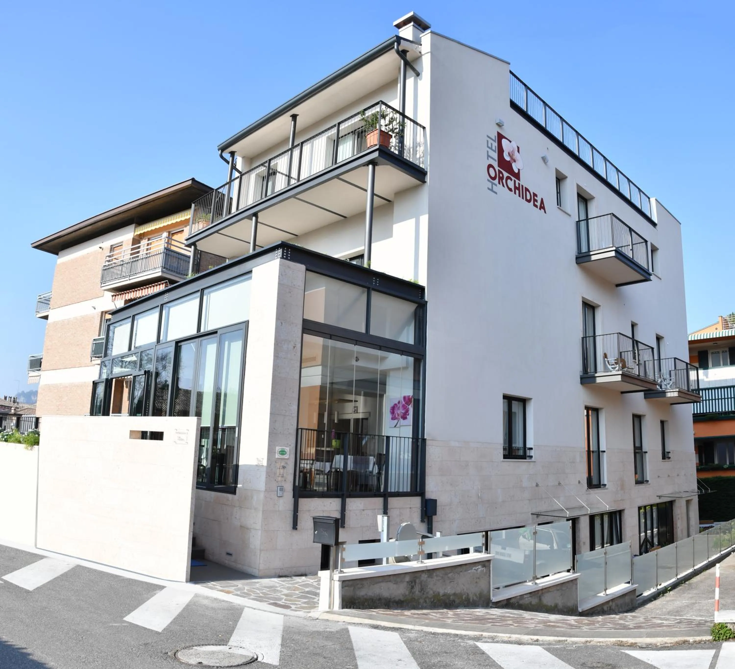 Facade/entrance in Hotel Orchidea