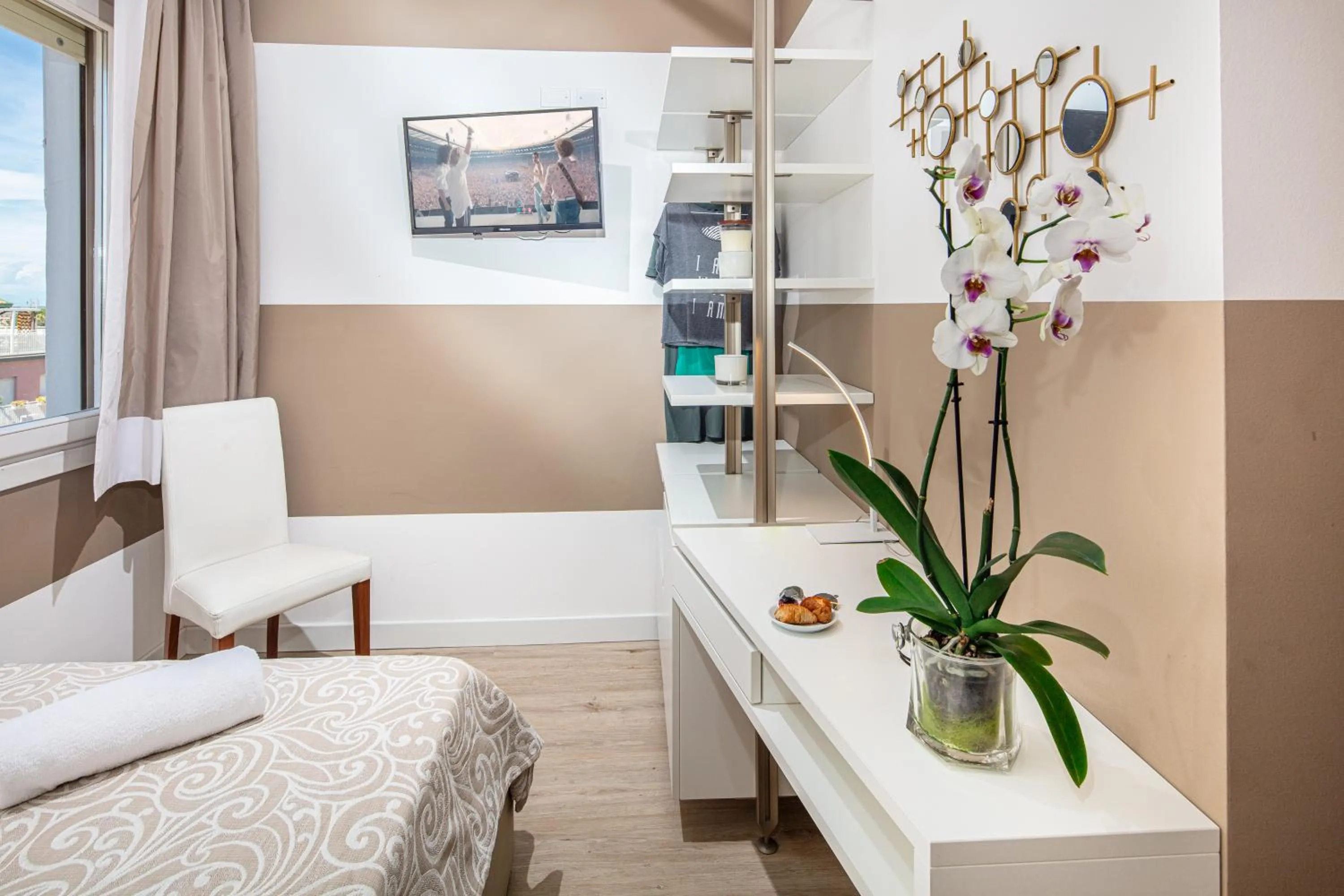 TV and multimedia in Hotel Karinzia