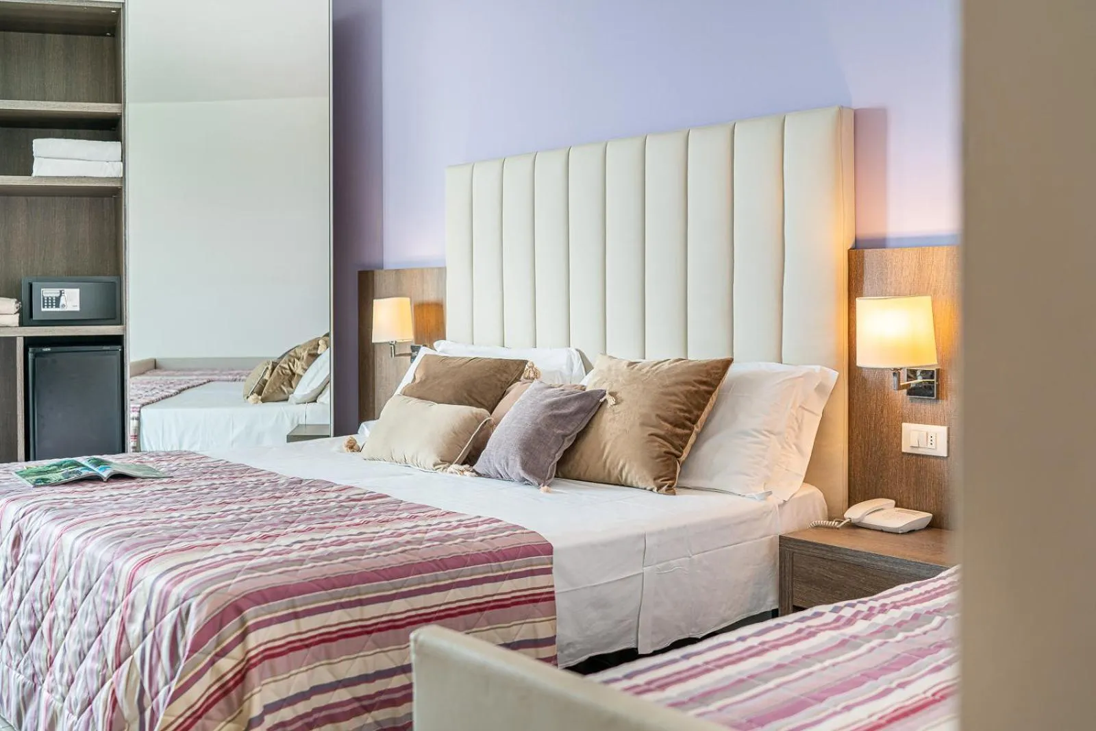 Bed in Hotel Karinzia