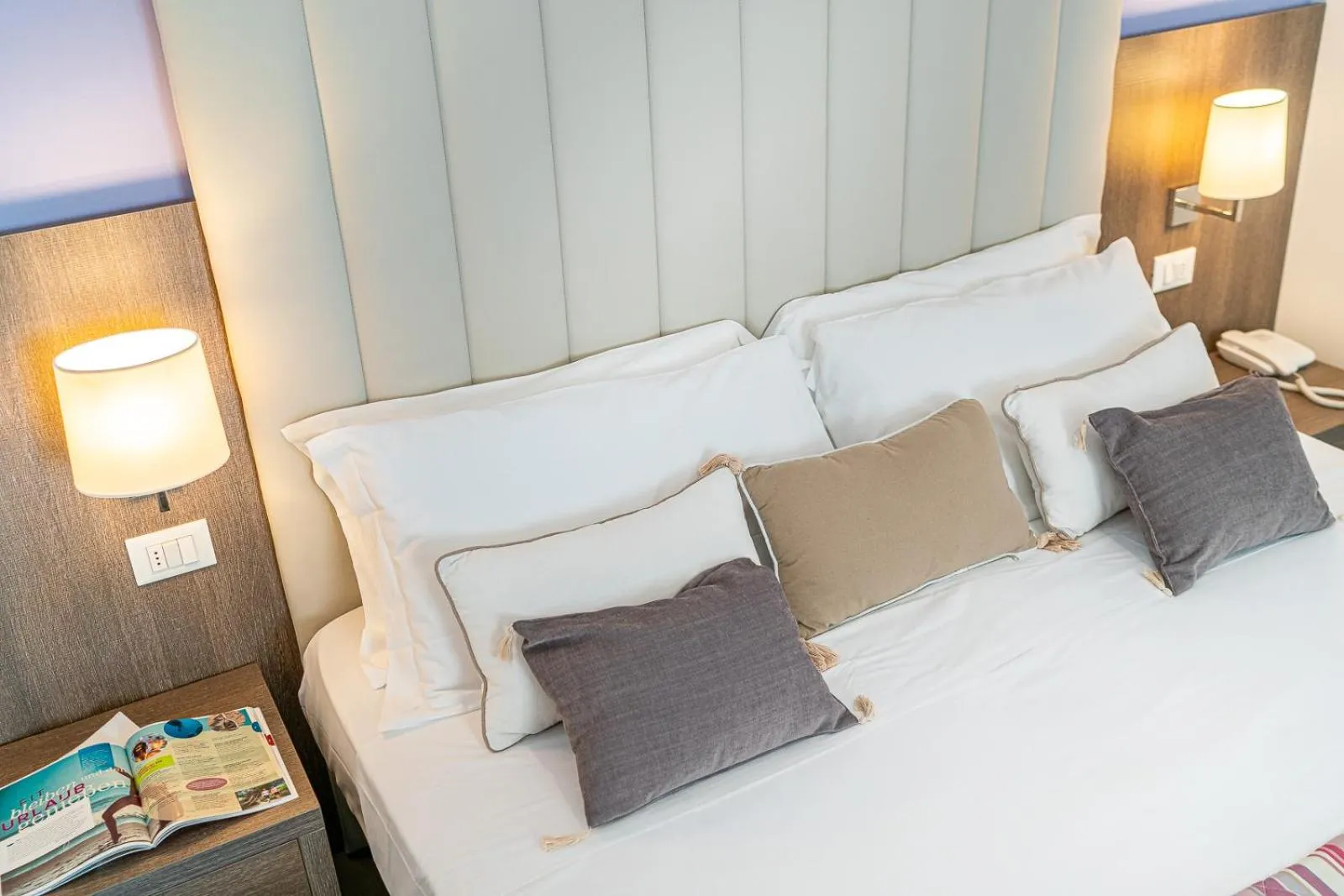 Bed in Hotel Karinzia