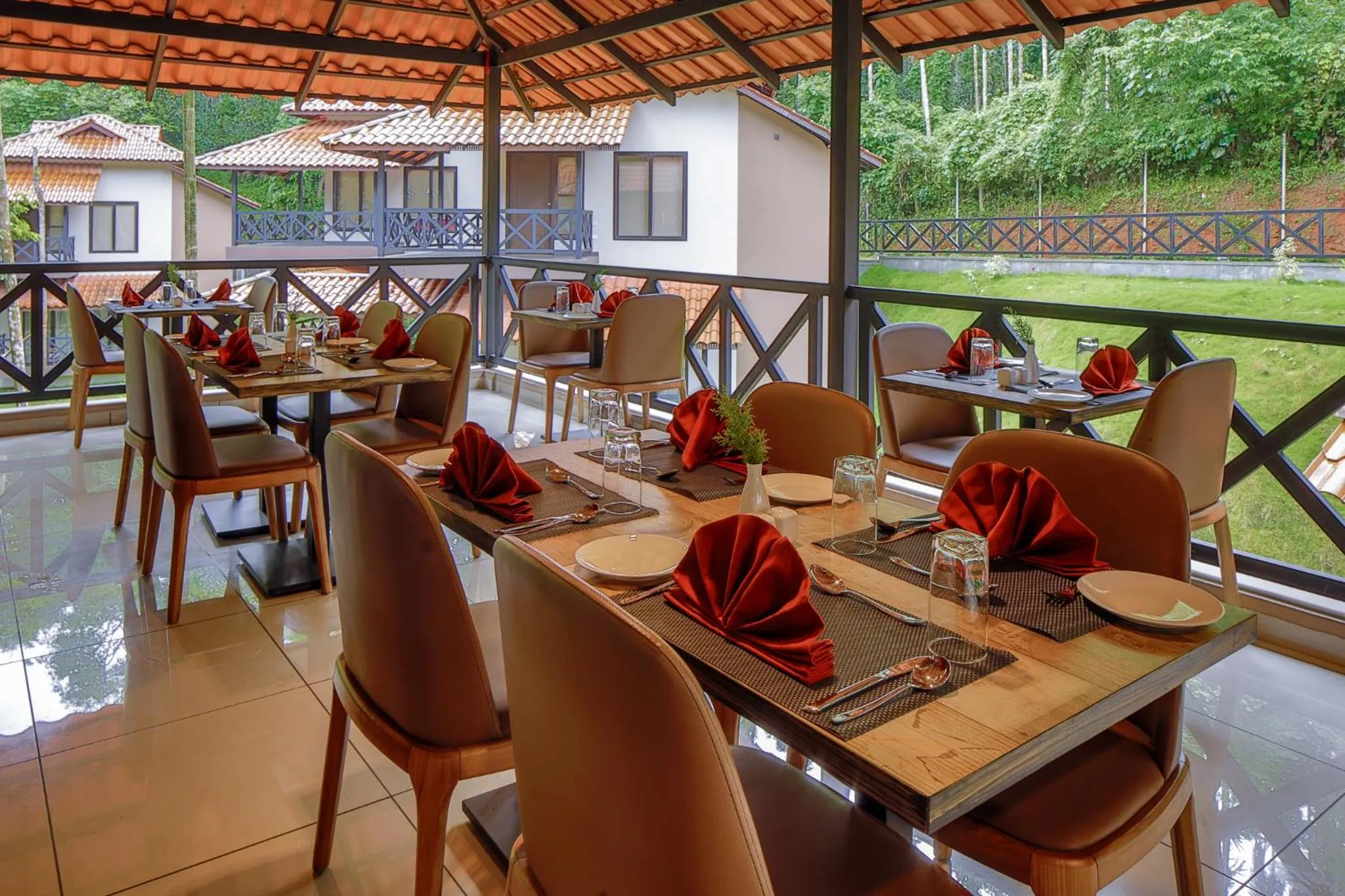 Restaurant/places to eat in The Serenity Resort