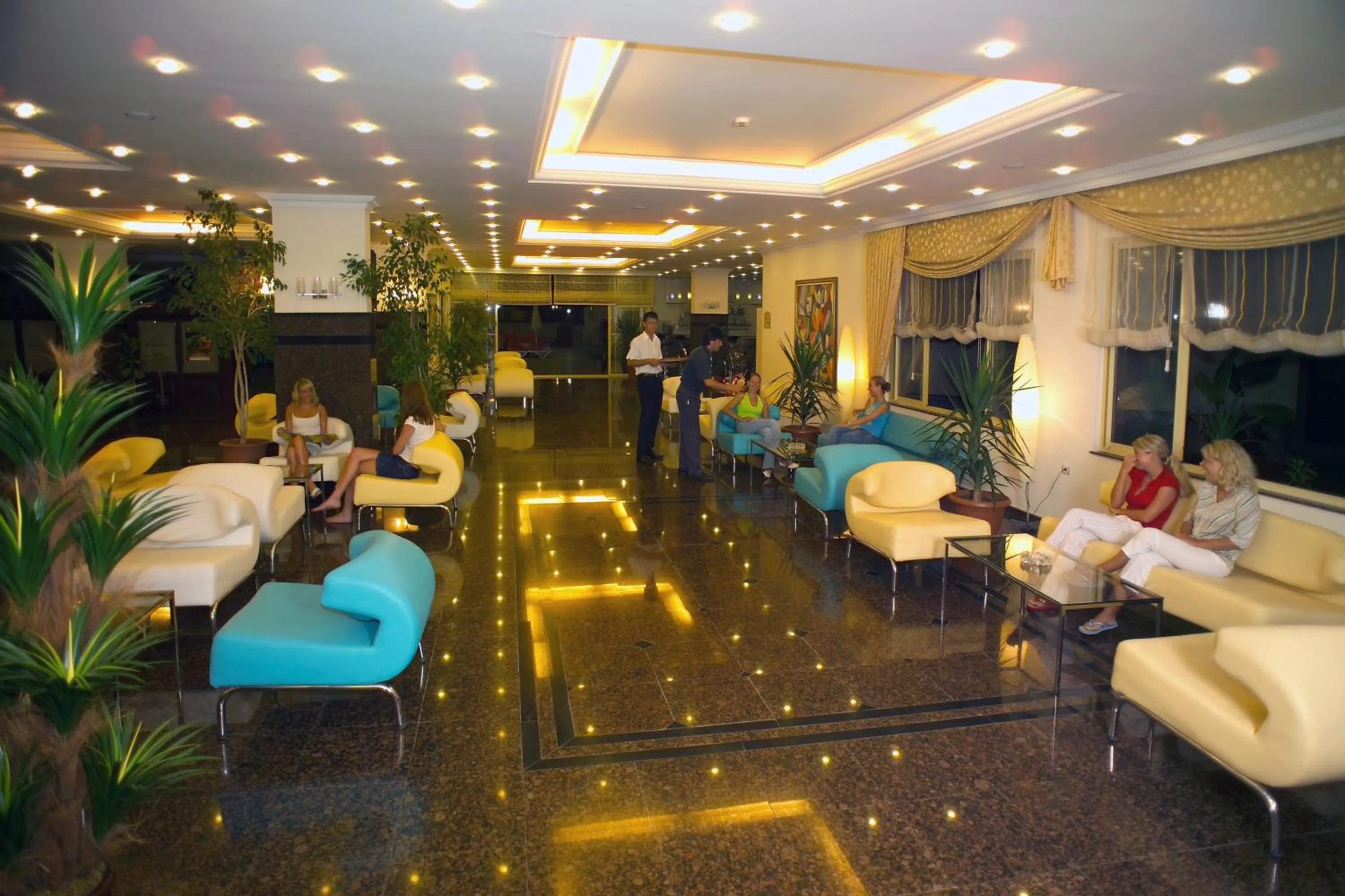 Kleopatra Royal Palm Hotel