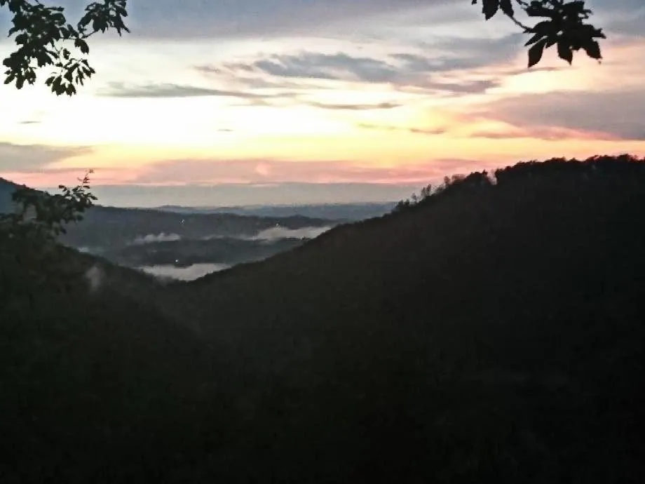 Mountain view in Love Shack