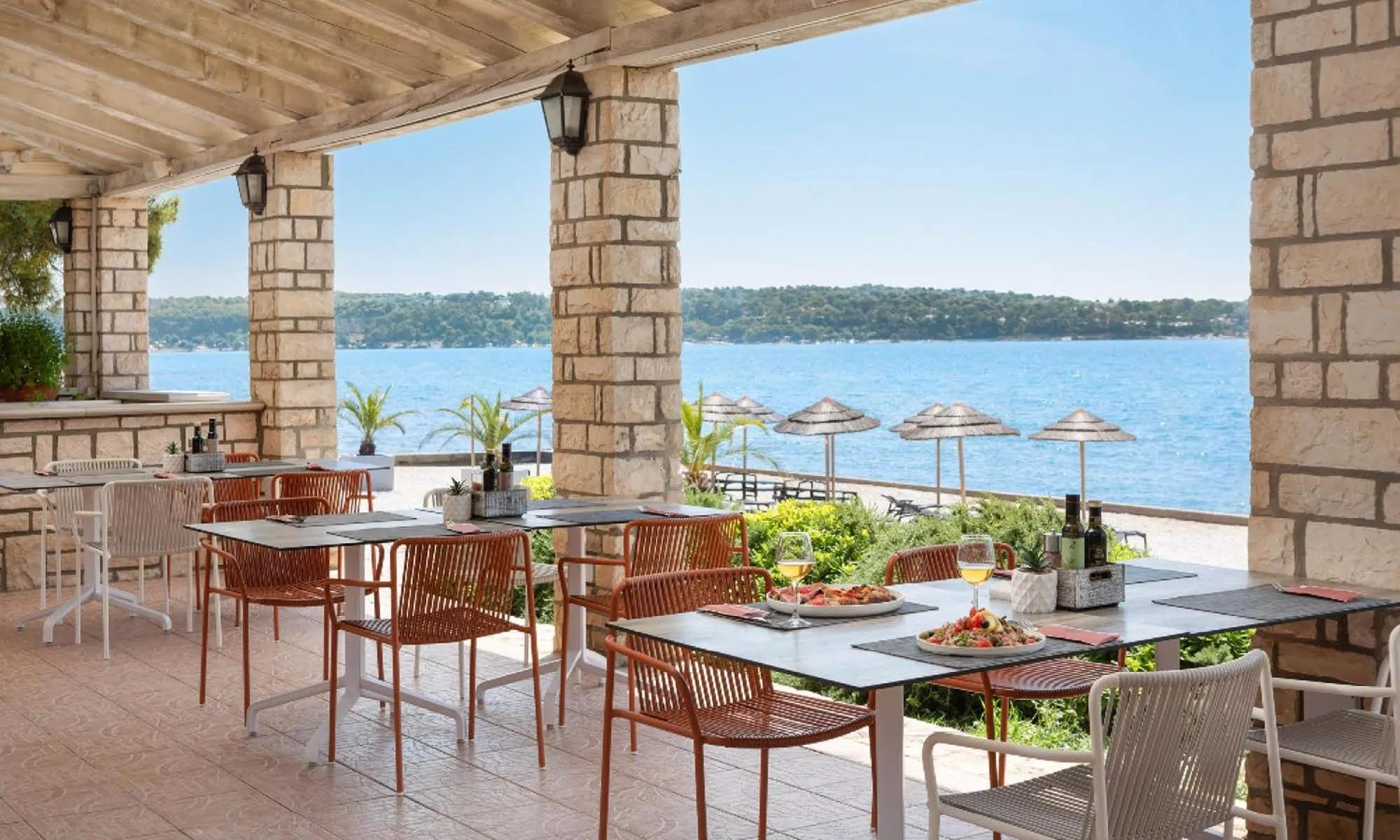 Restaurant/places to eat in Aminess Sirena - Holiday homes Premium Village