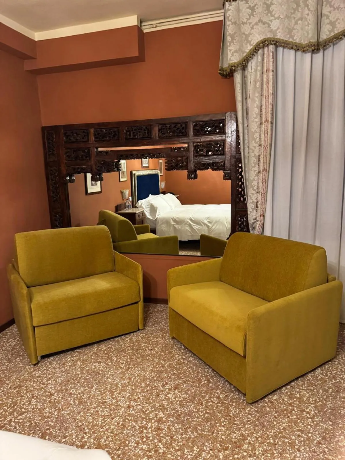 Decorative detail in Hotel Guerrato