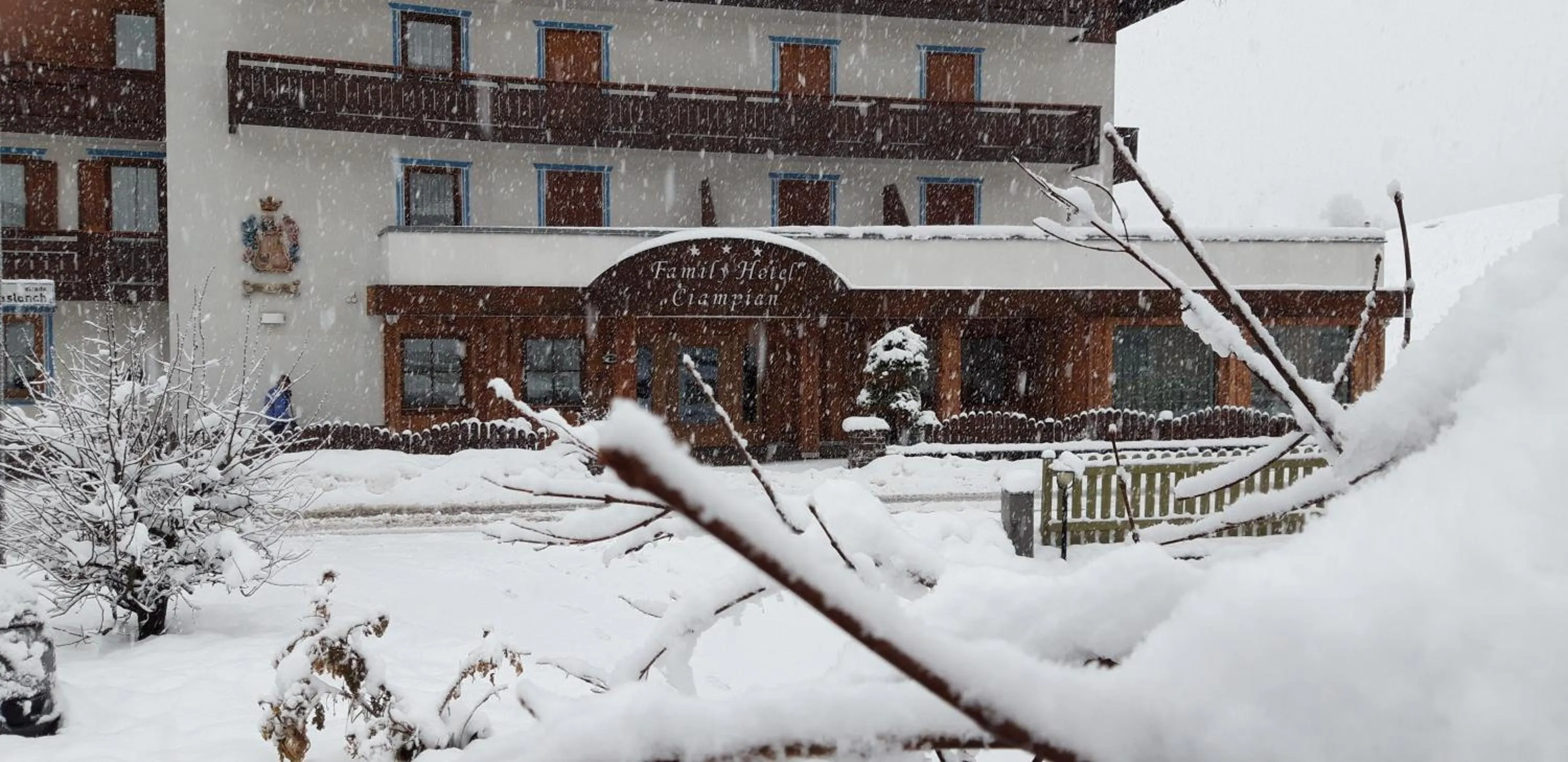 Property building in Hotel Ciampian