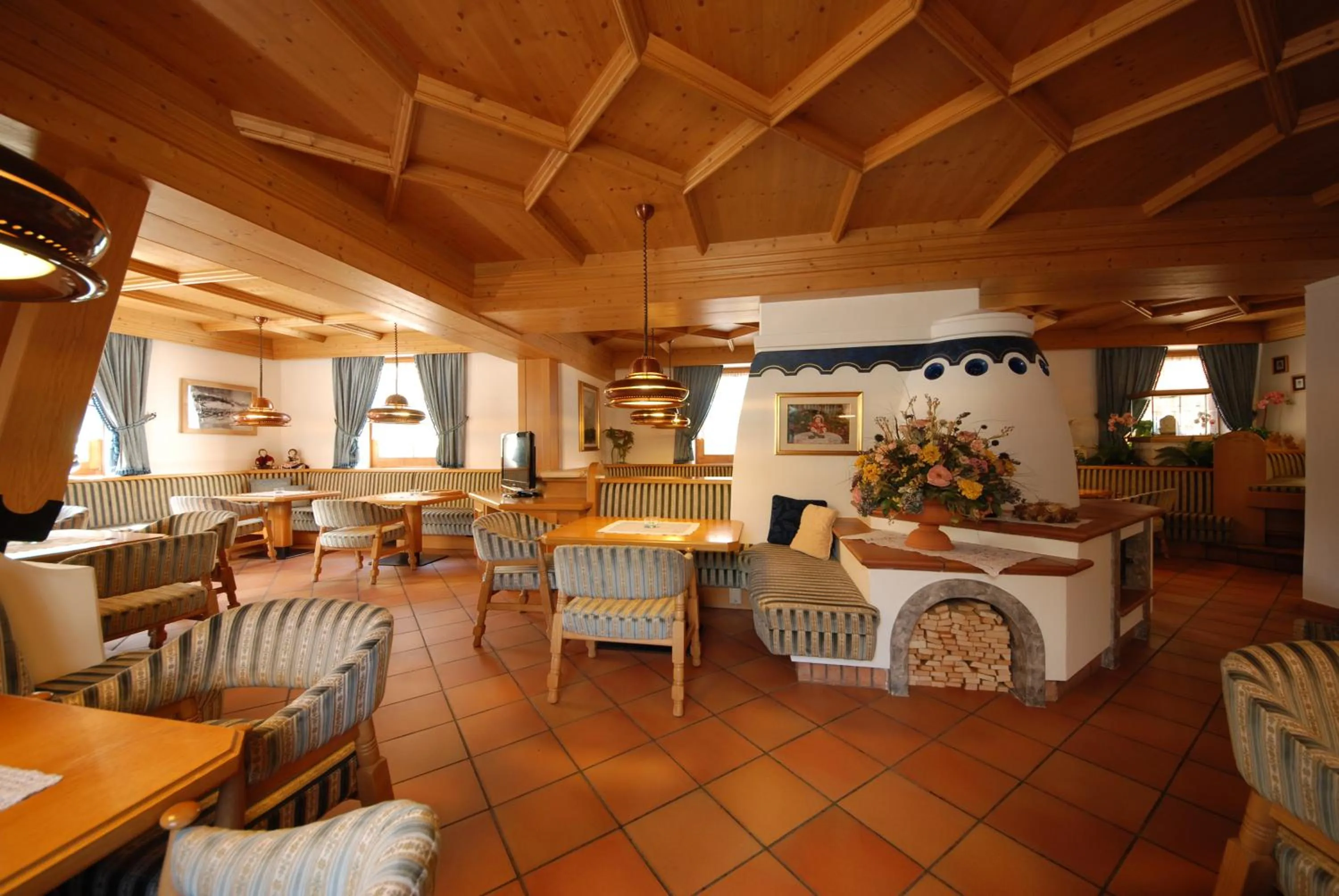 Lobby or reception in Hotel Ciampian