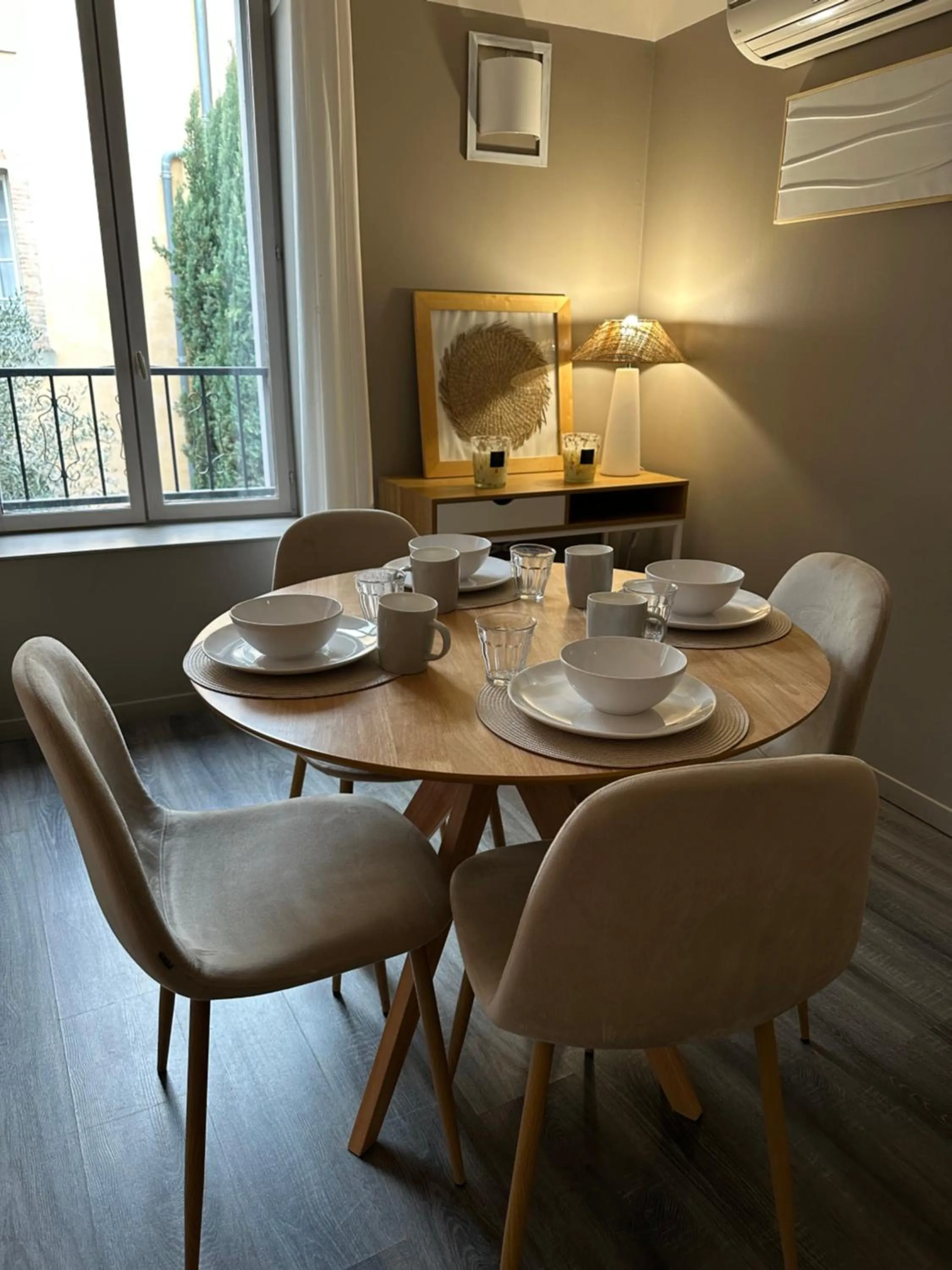Dining area in La Maison Vieille Maison d'Hôtes & Gîtes