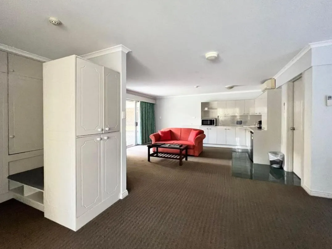 Seating area in Stay at Alice Springs Hotel