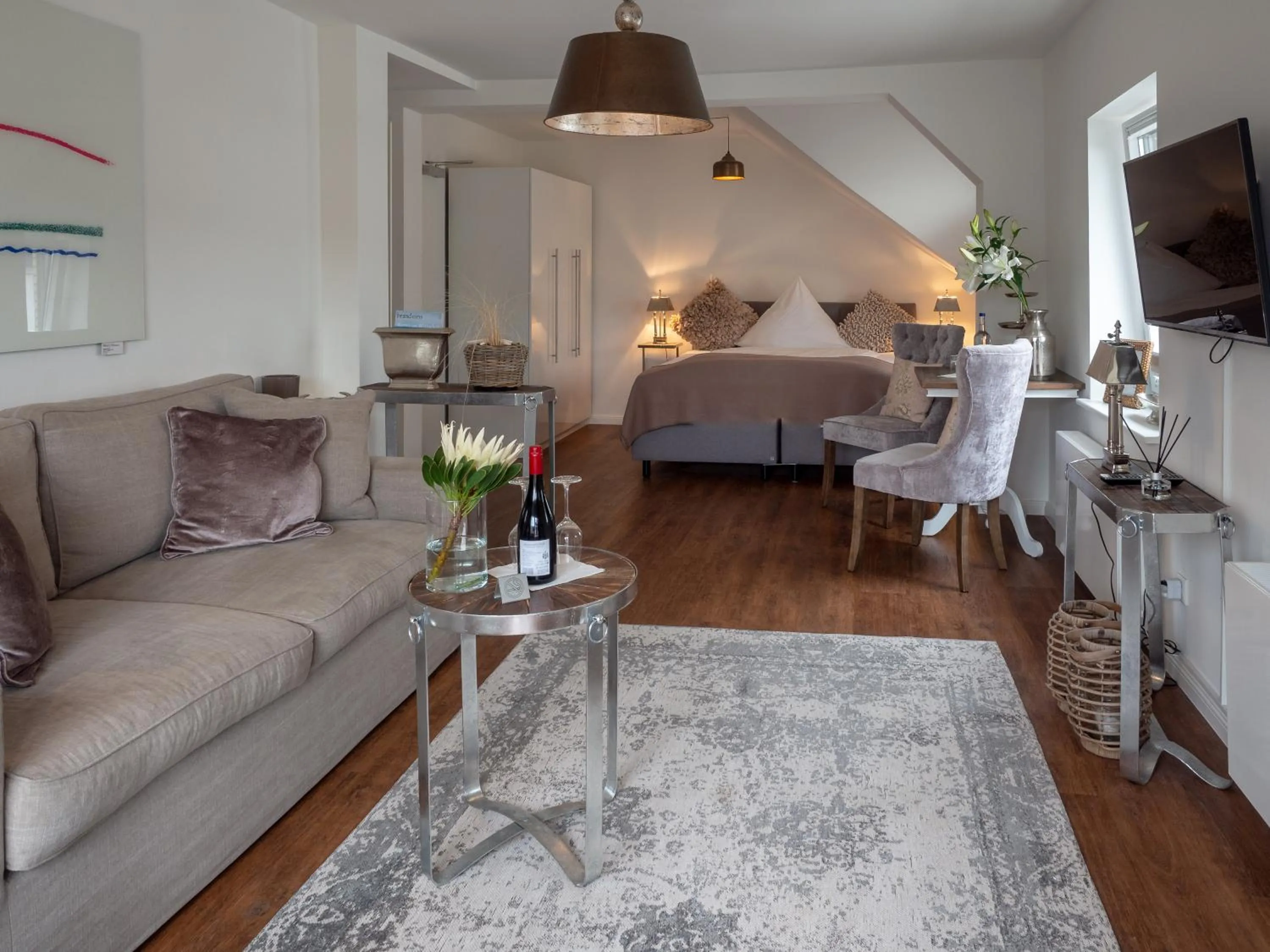 Living room, Bed in Boutique Hotel Villa Monika