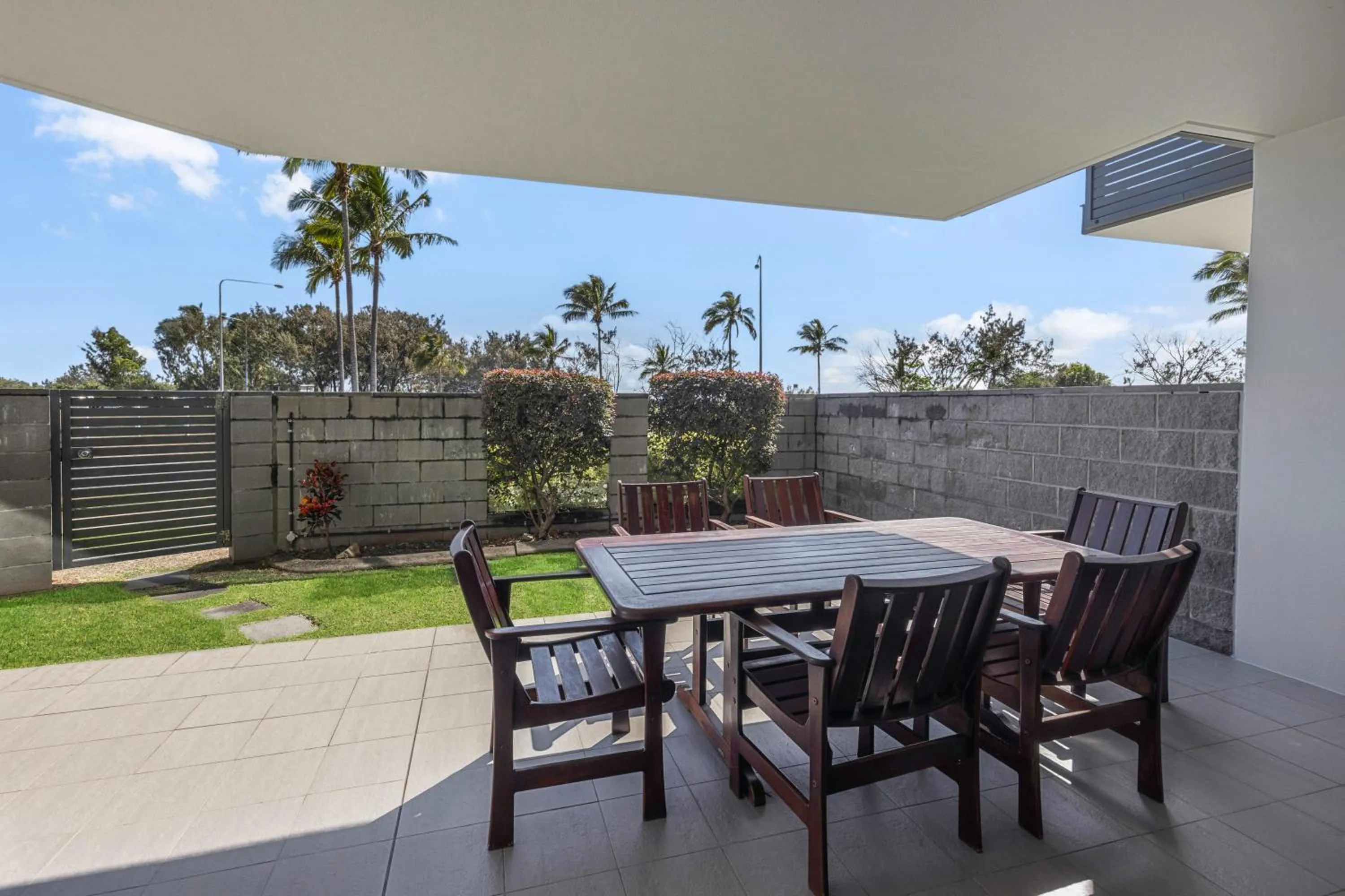 Patio in Beaches on Lammermoor Apartments