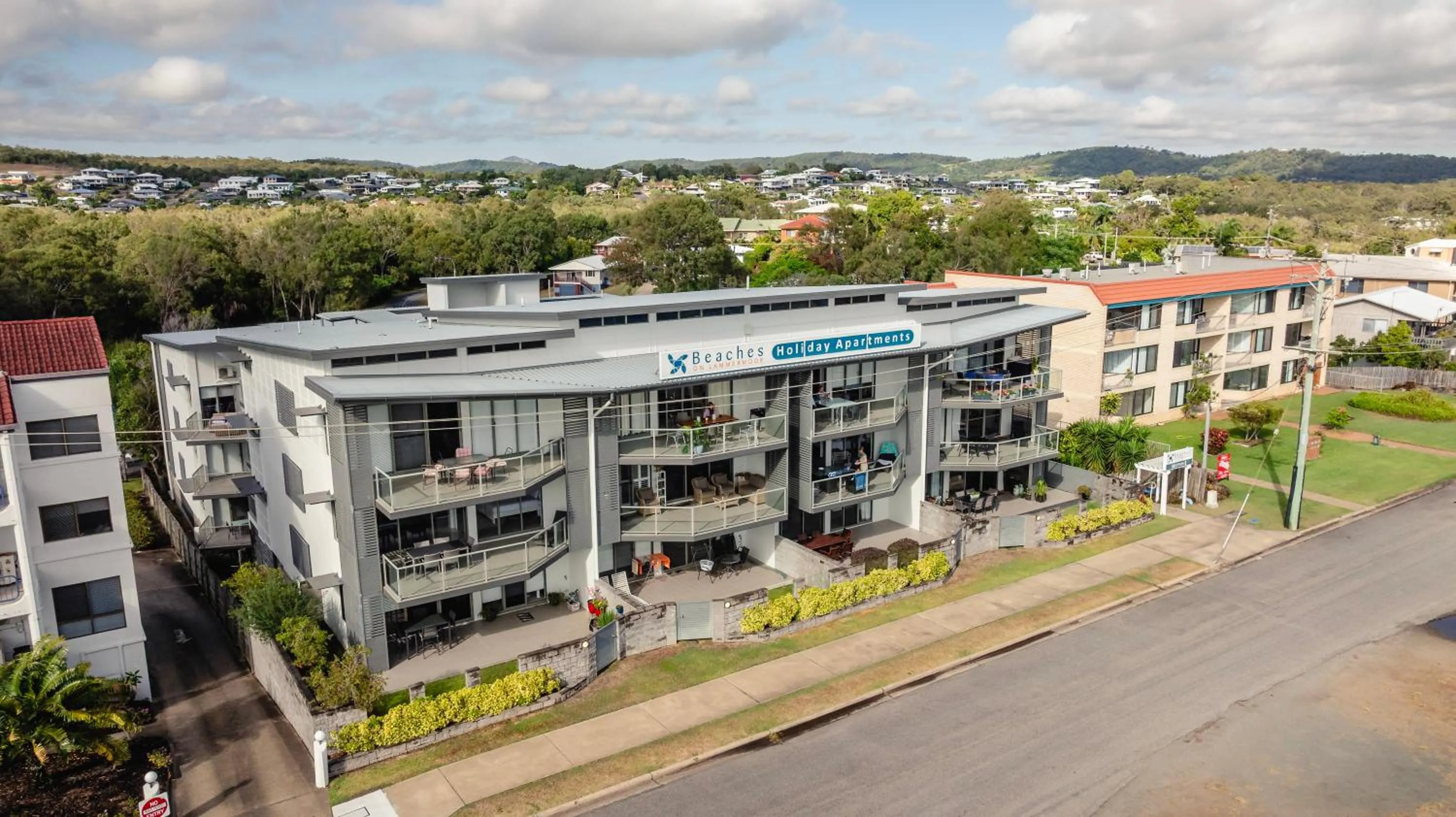 Property building in Beaches on Lammermoor Apartments