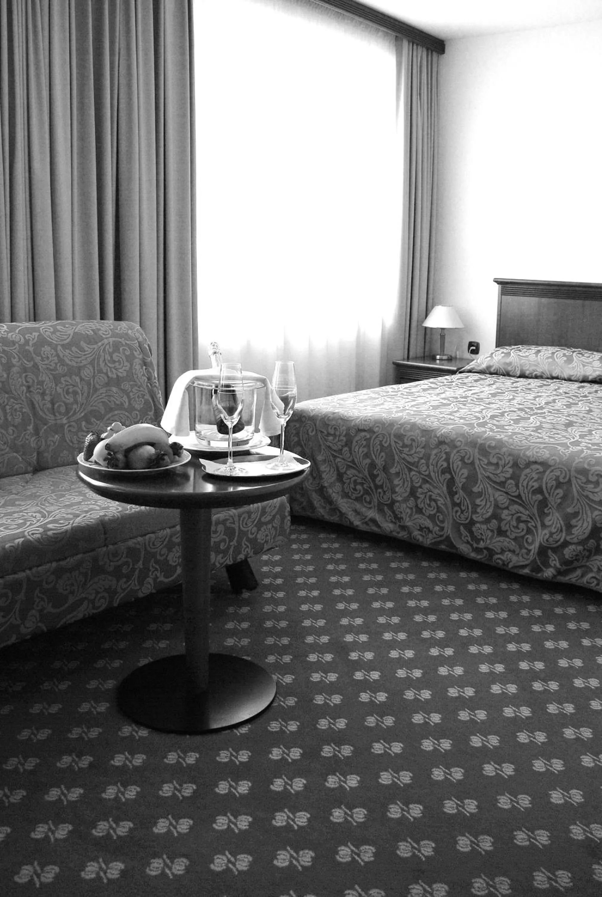 Bed in Hotel Zvezda