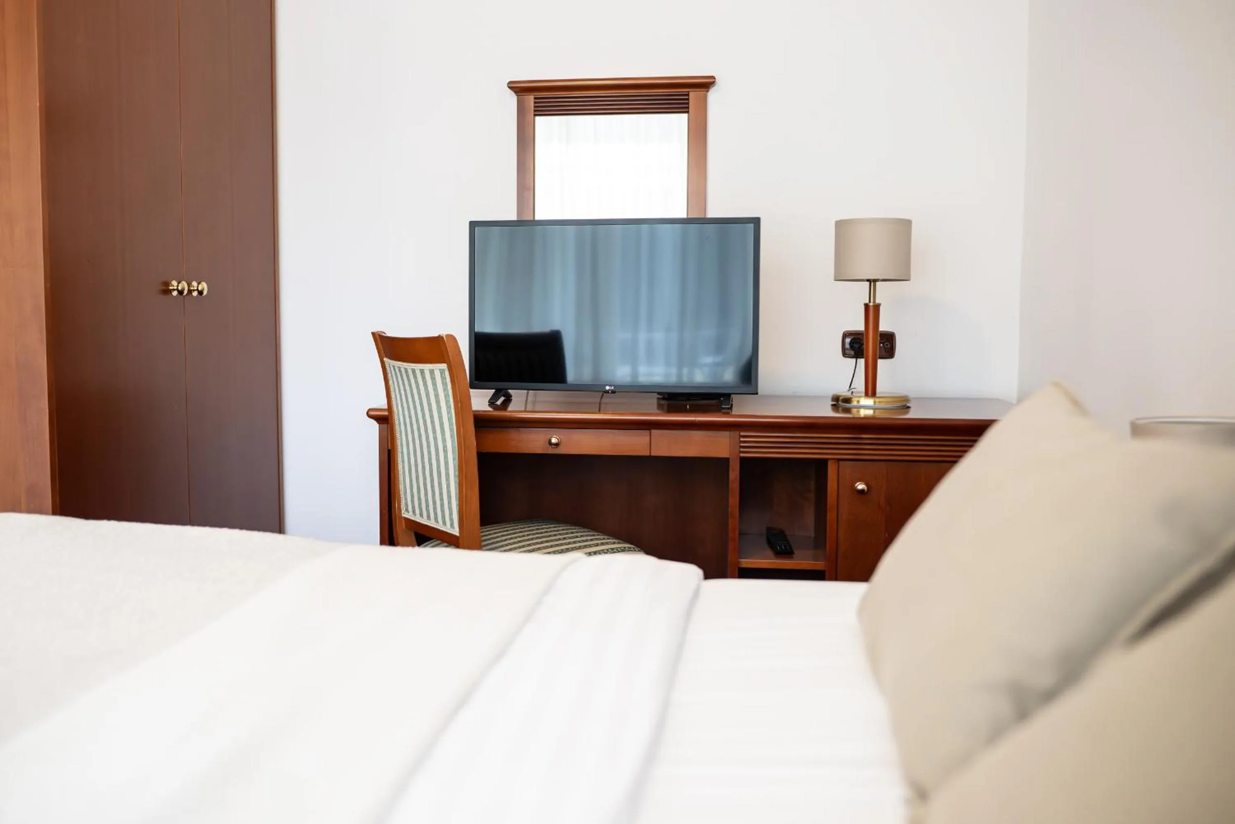 Photo of the whole room, Bed in Hotel Zvezda