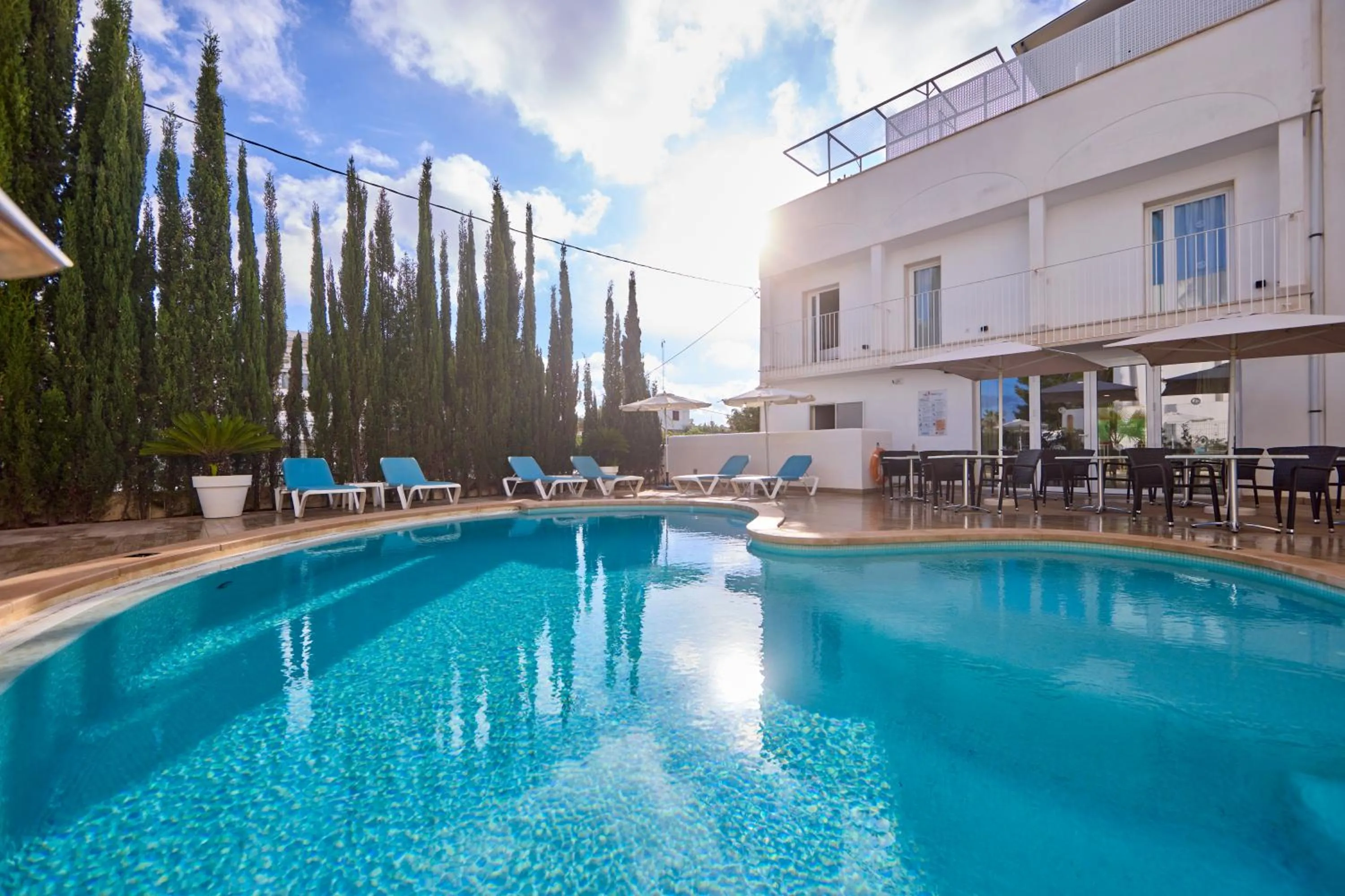 Swimming pool in INNER Hotel Rupit "Adults Only"