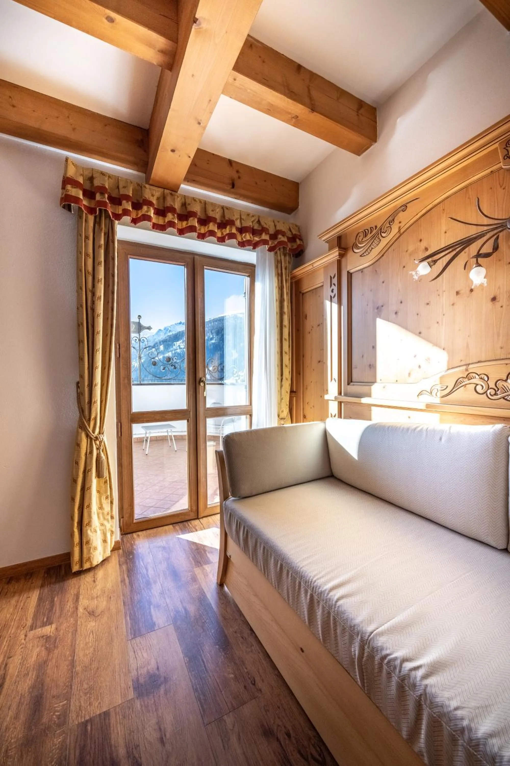 Bed in Hotel Stalon Alpine Chic