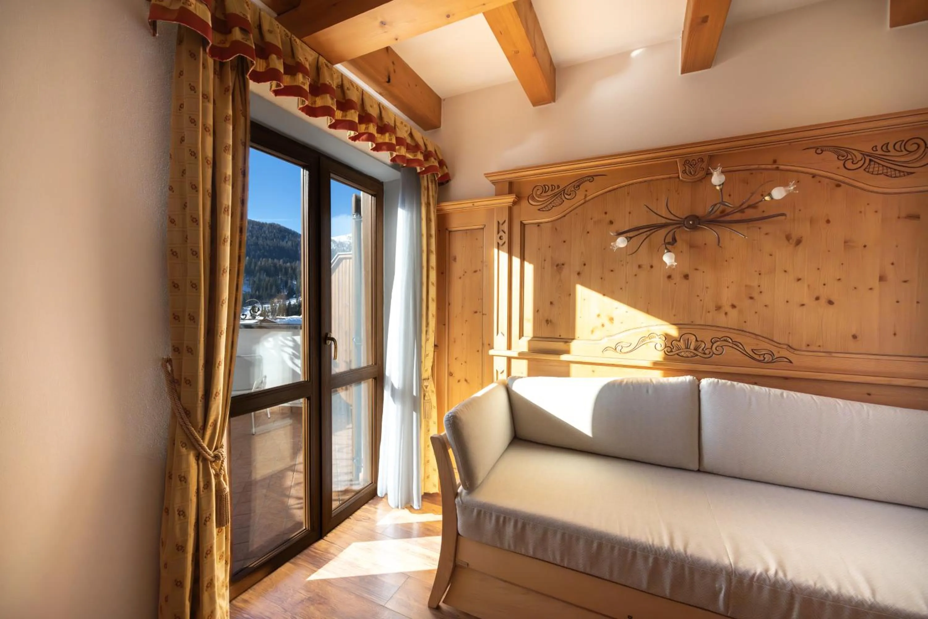 Bed in Hotel Stalon Alpine Chic