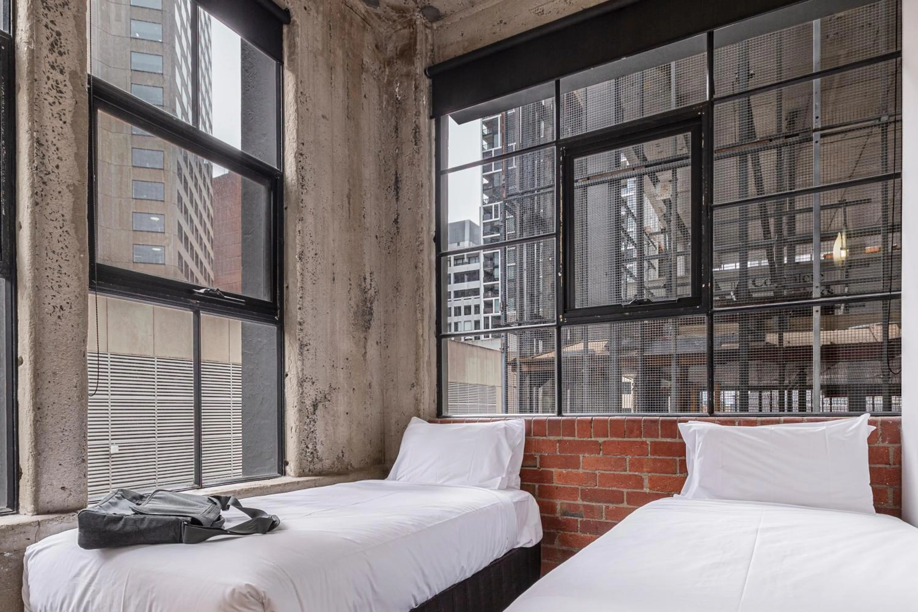 Bed in Punthill Apartment Hotel - Manhattan