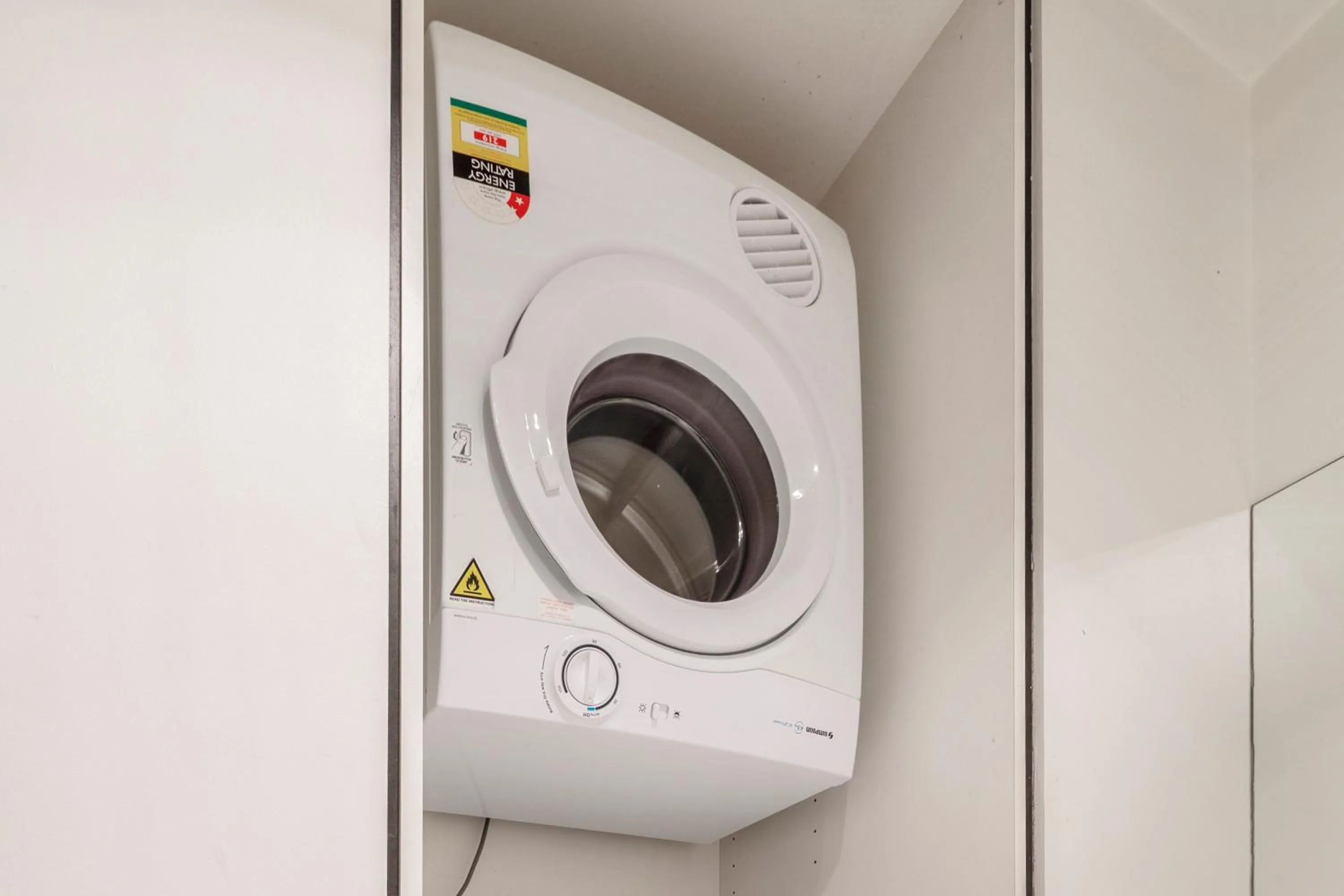 laundry in Punthill Apartment Hotel - Manhattan