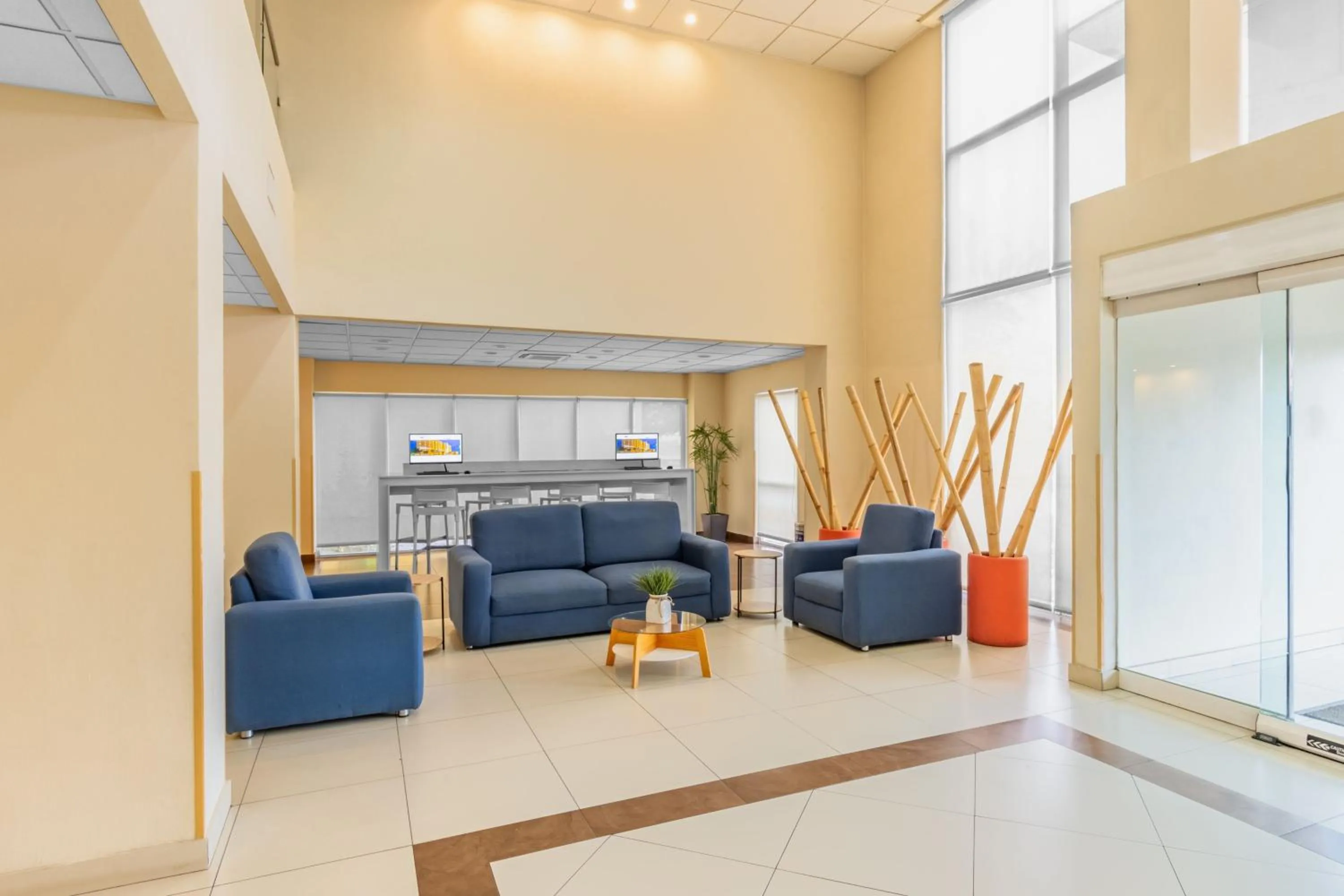 Lobby or reception in City Express by Marriott Ciudad Obregon