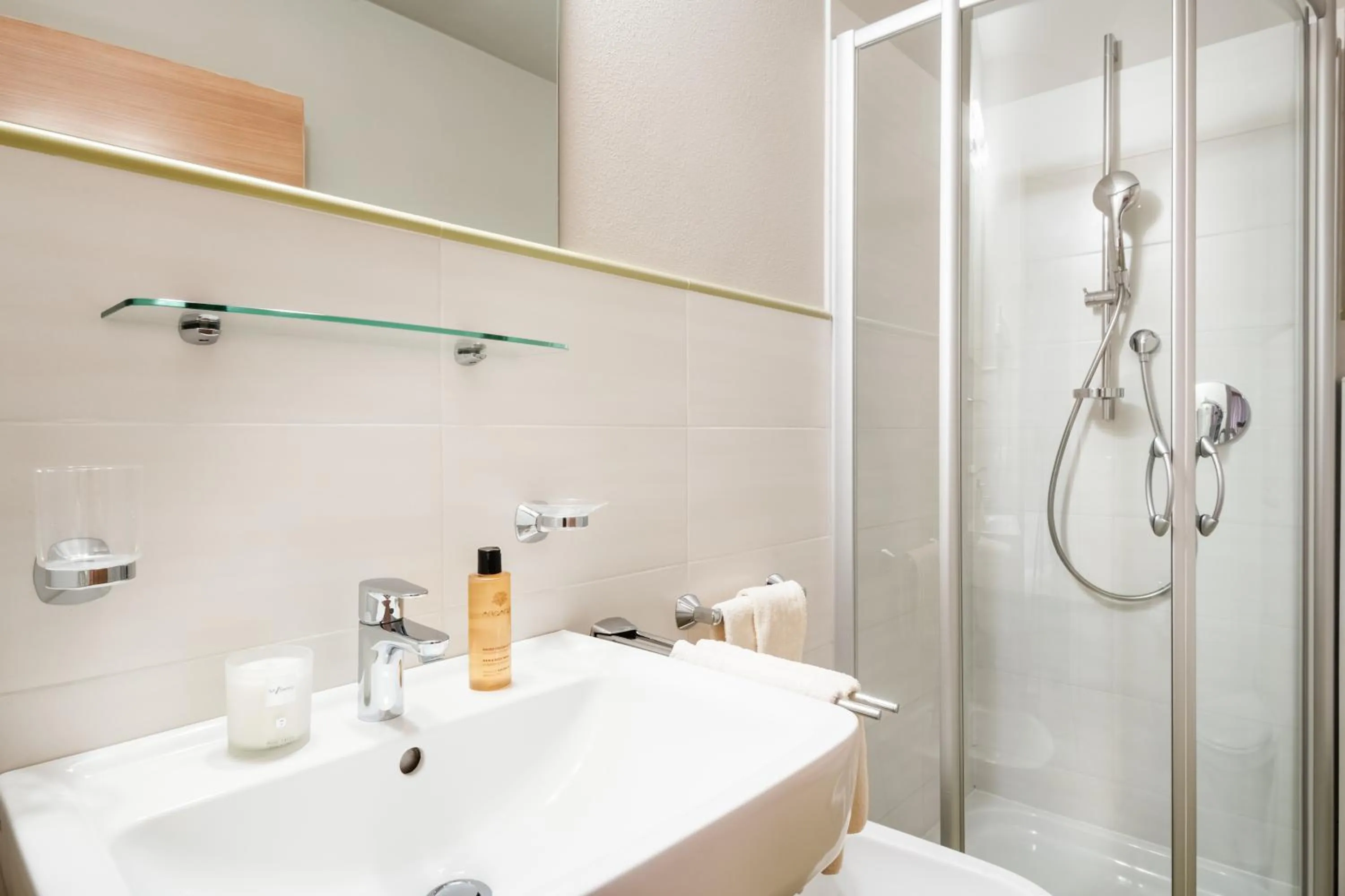 Shower in Chalet Vanzi