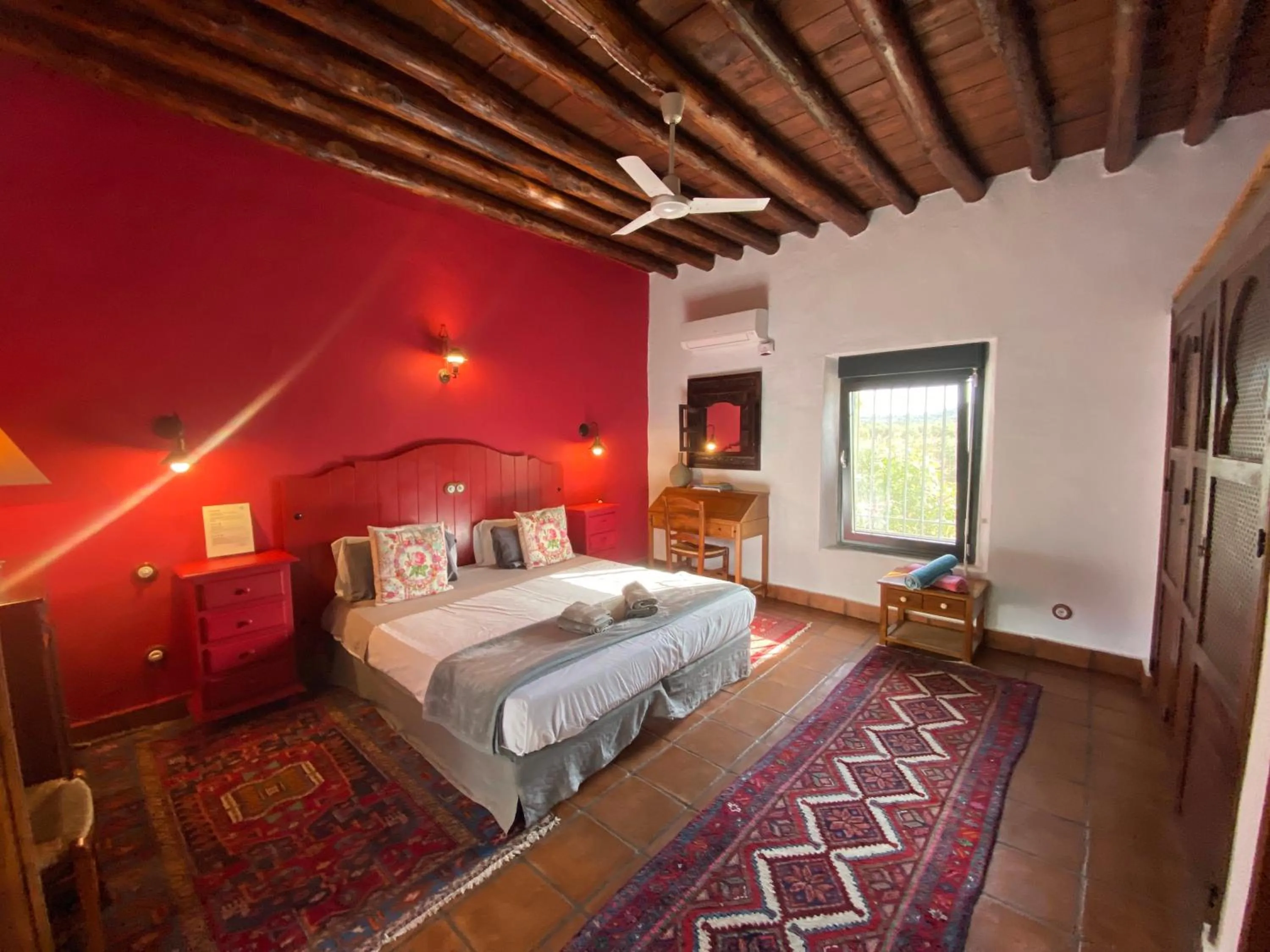 Photo of the whole room, Bed in La Guzmana de Ronda