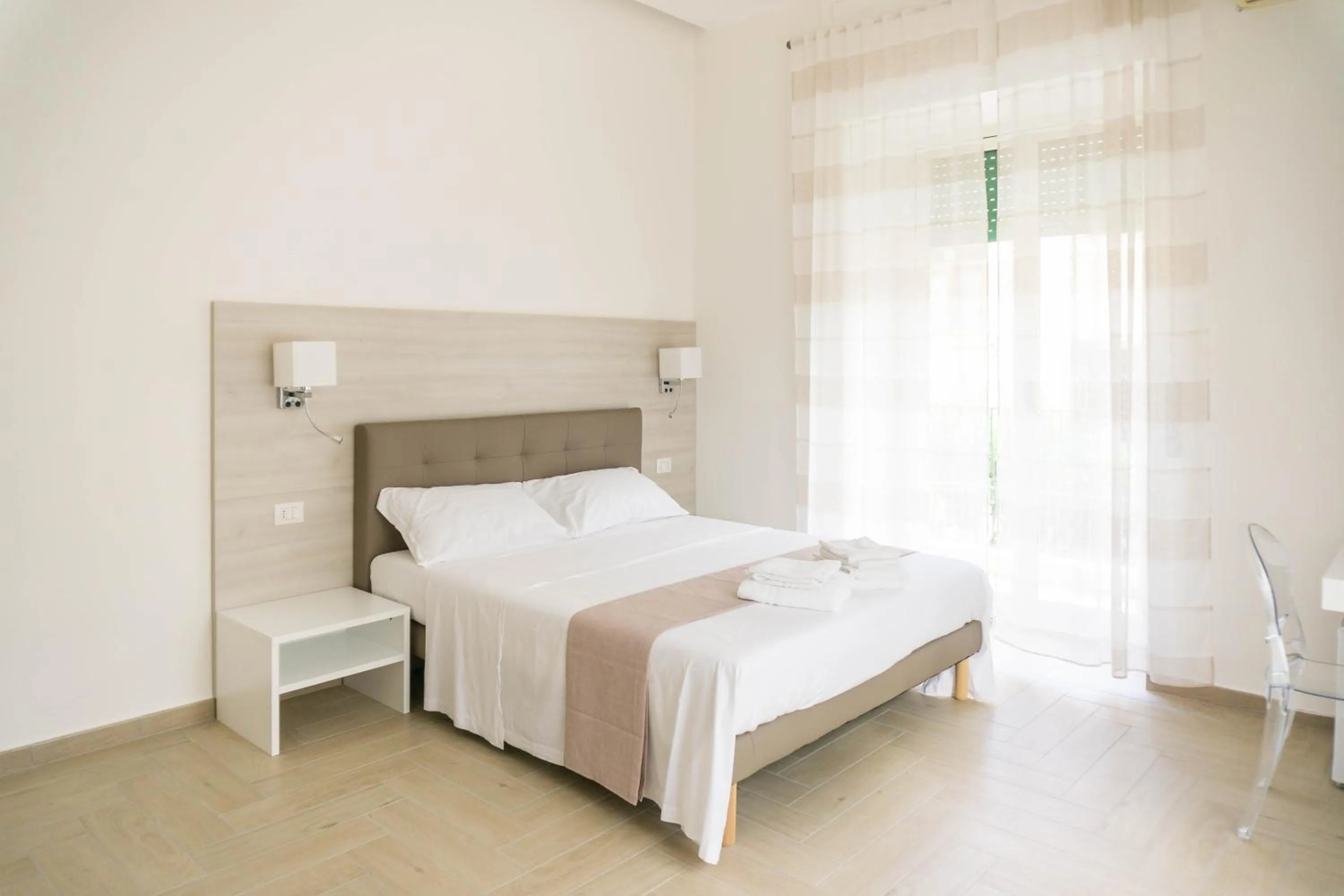 Staff, Bed in Le Stanze della Regina