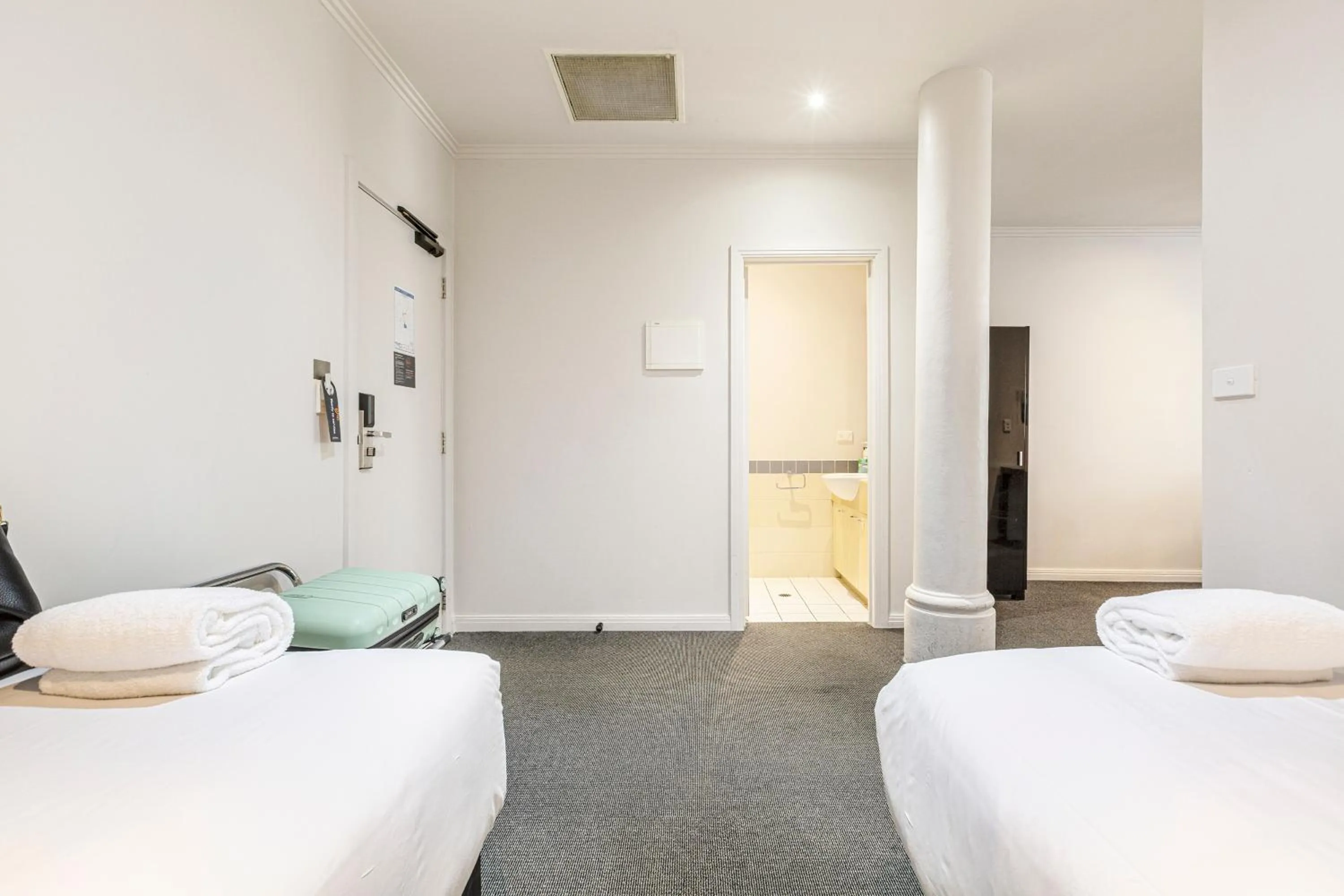 Bed in Punthill Apartment Hotel - Flinders Lane