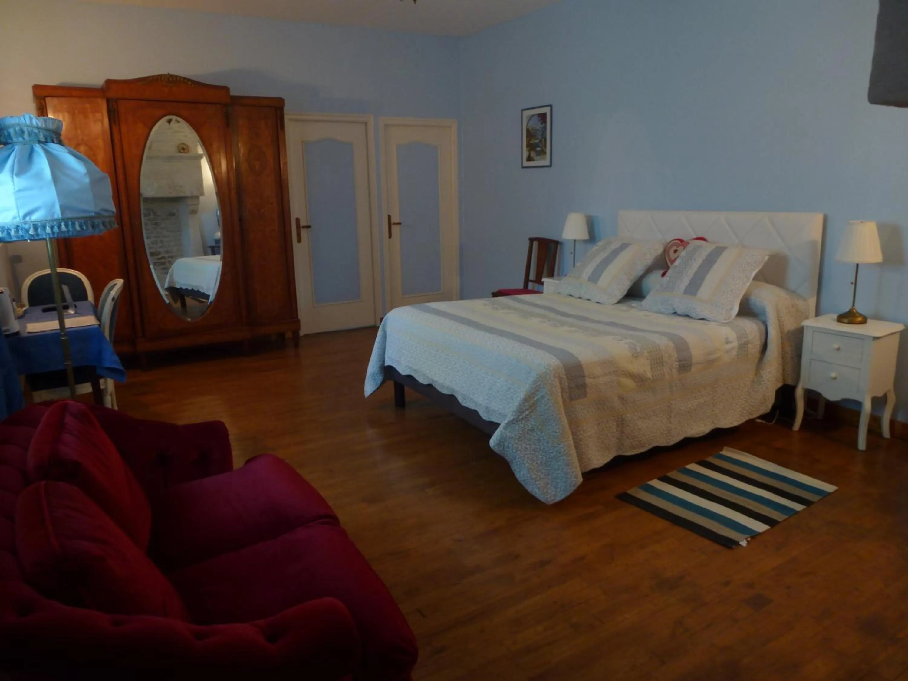 Bed in Le Logis de Faugerit