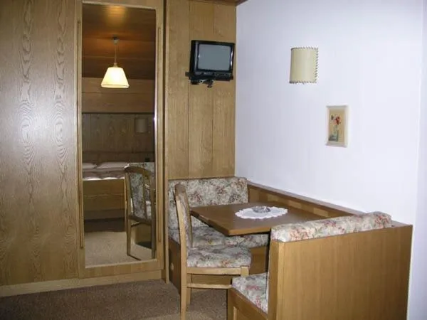 Bed in Hotel Garni Soreie